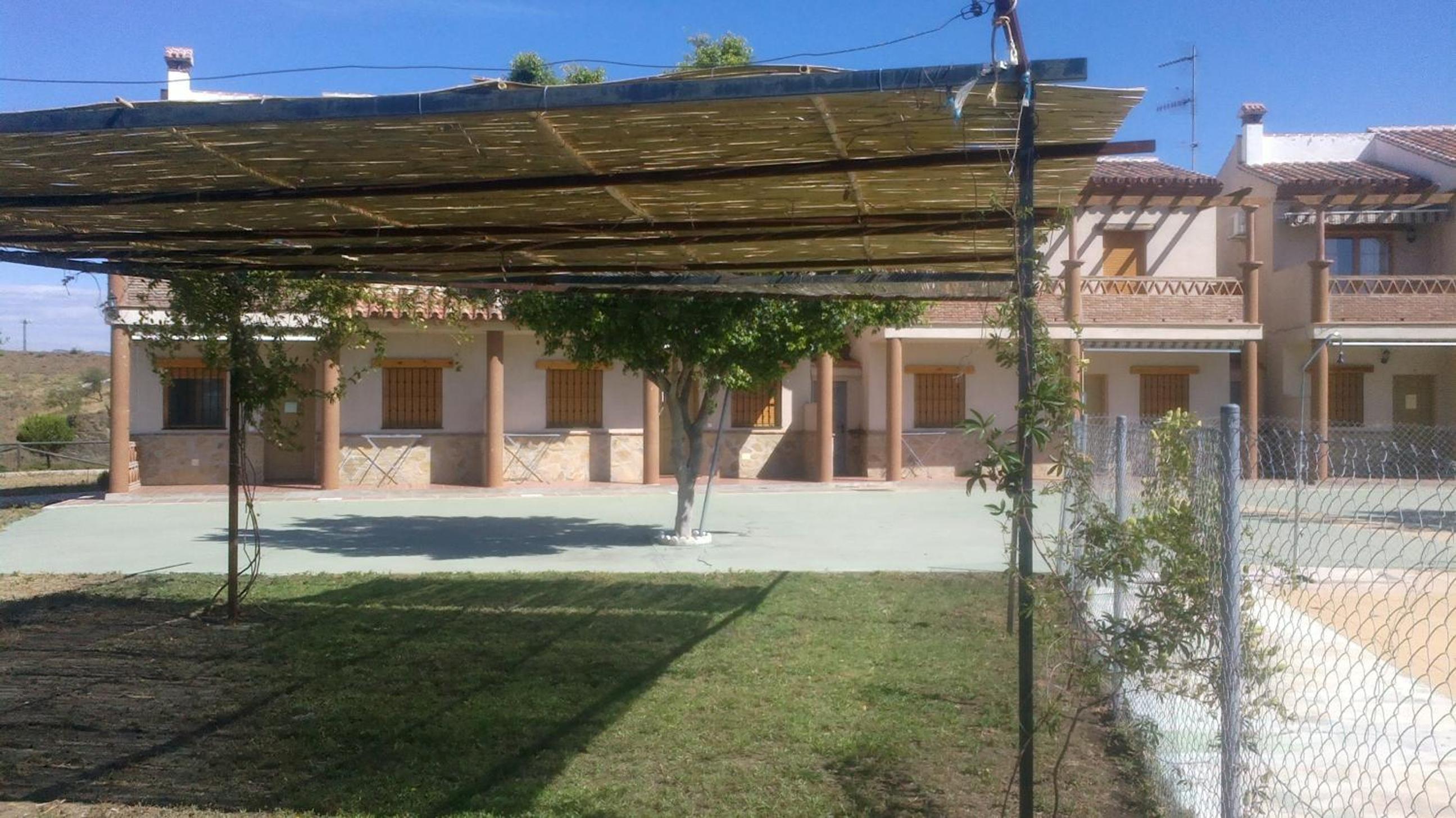 Photo 16
