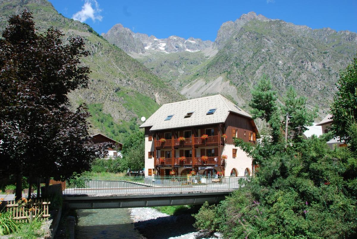 L'Edelweiss view 2