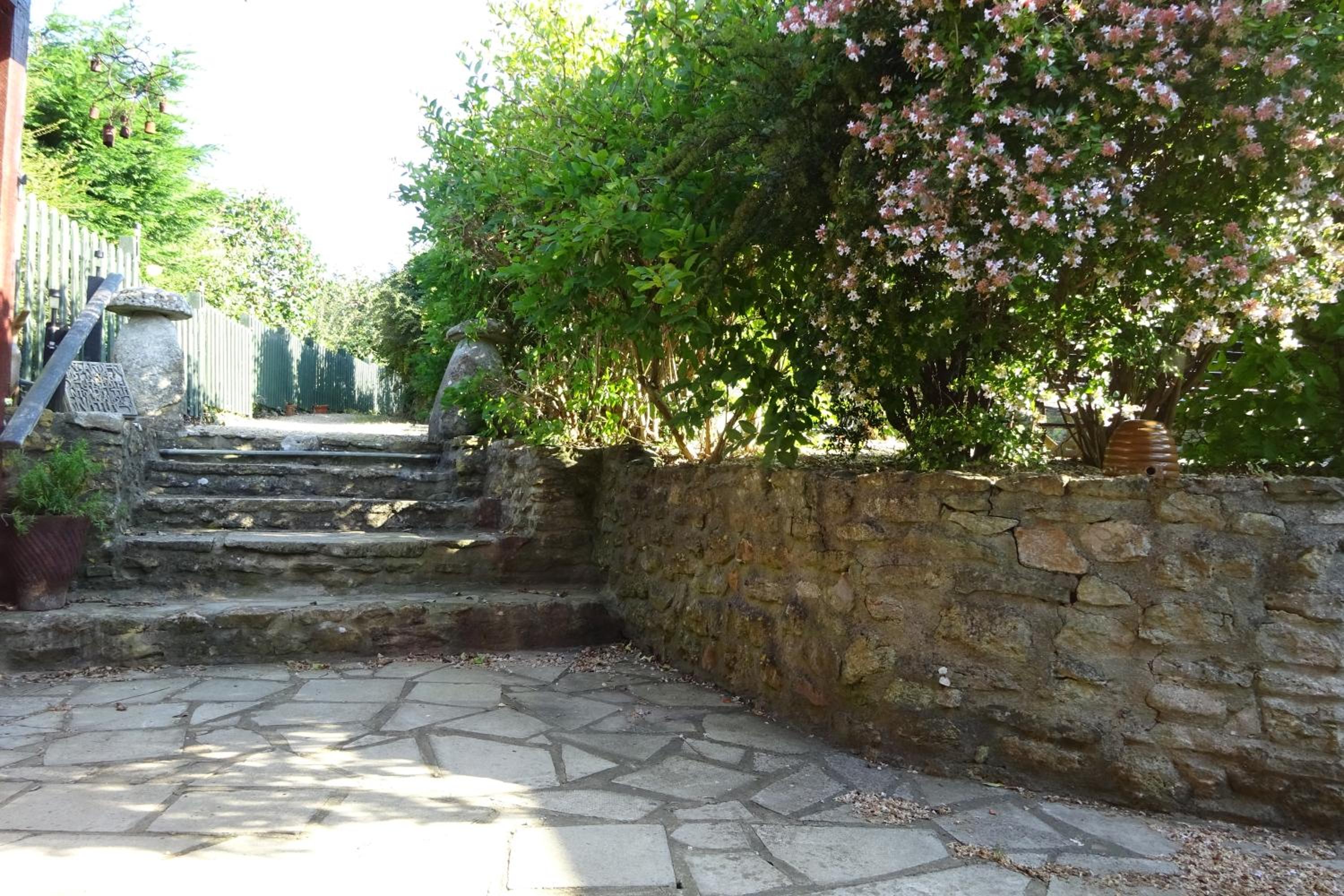 Photo 16