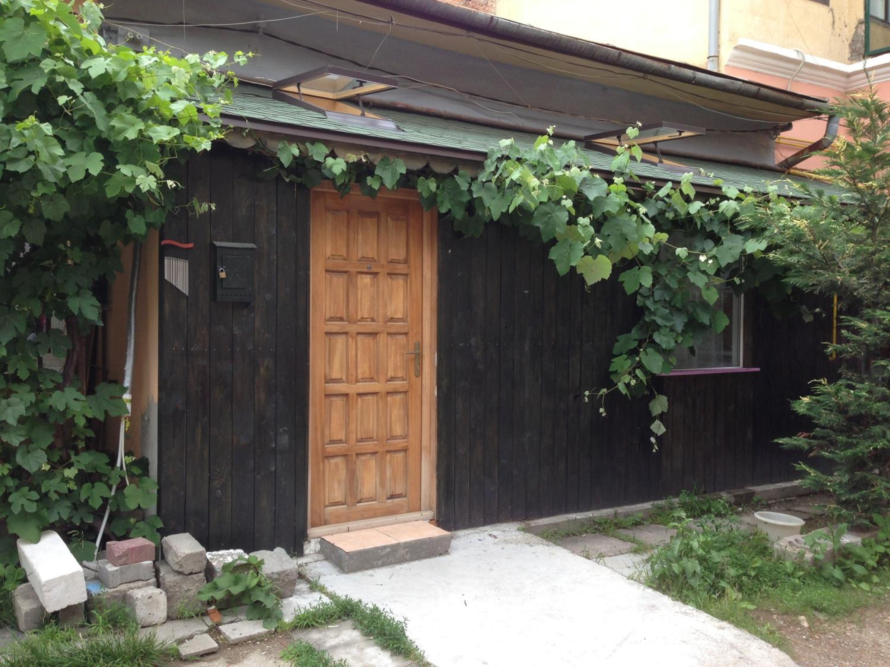 Green House Apartment