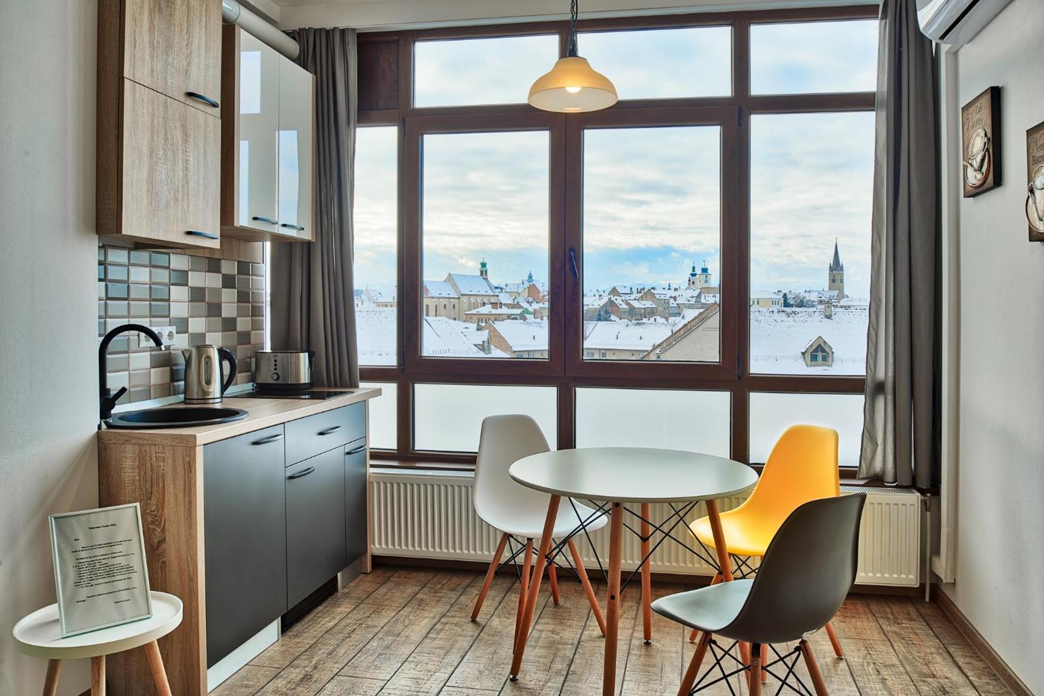 Panorama studio view 2