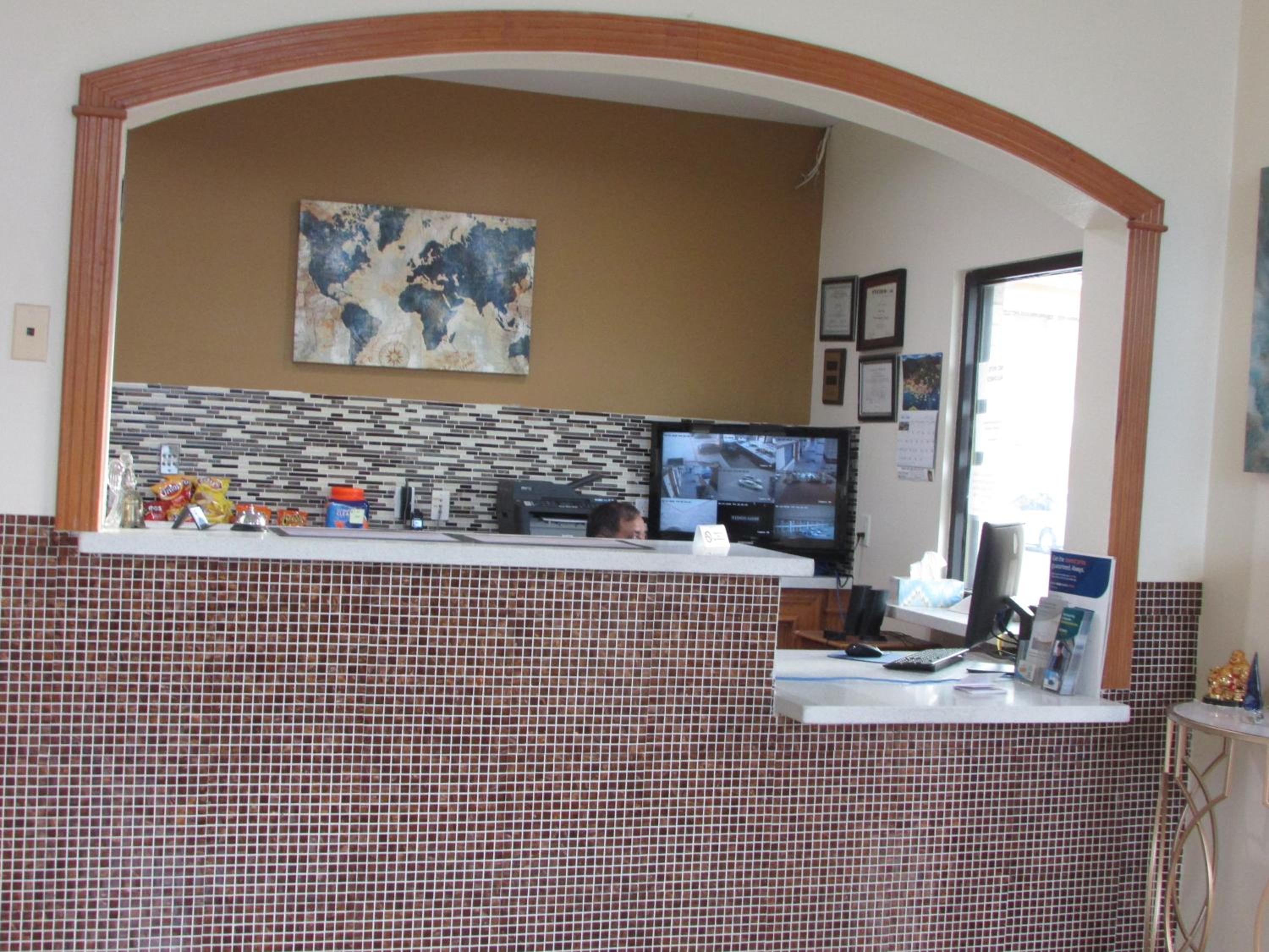 Rodeway Inn Suites - Property Image 21