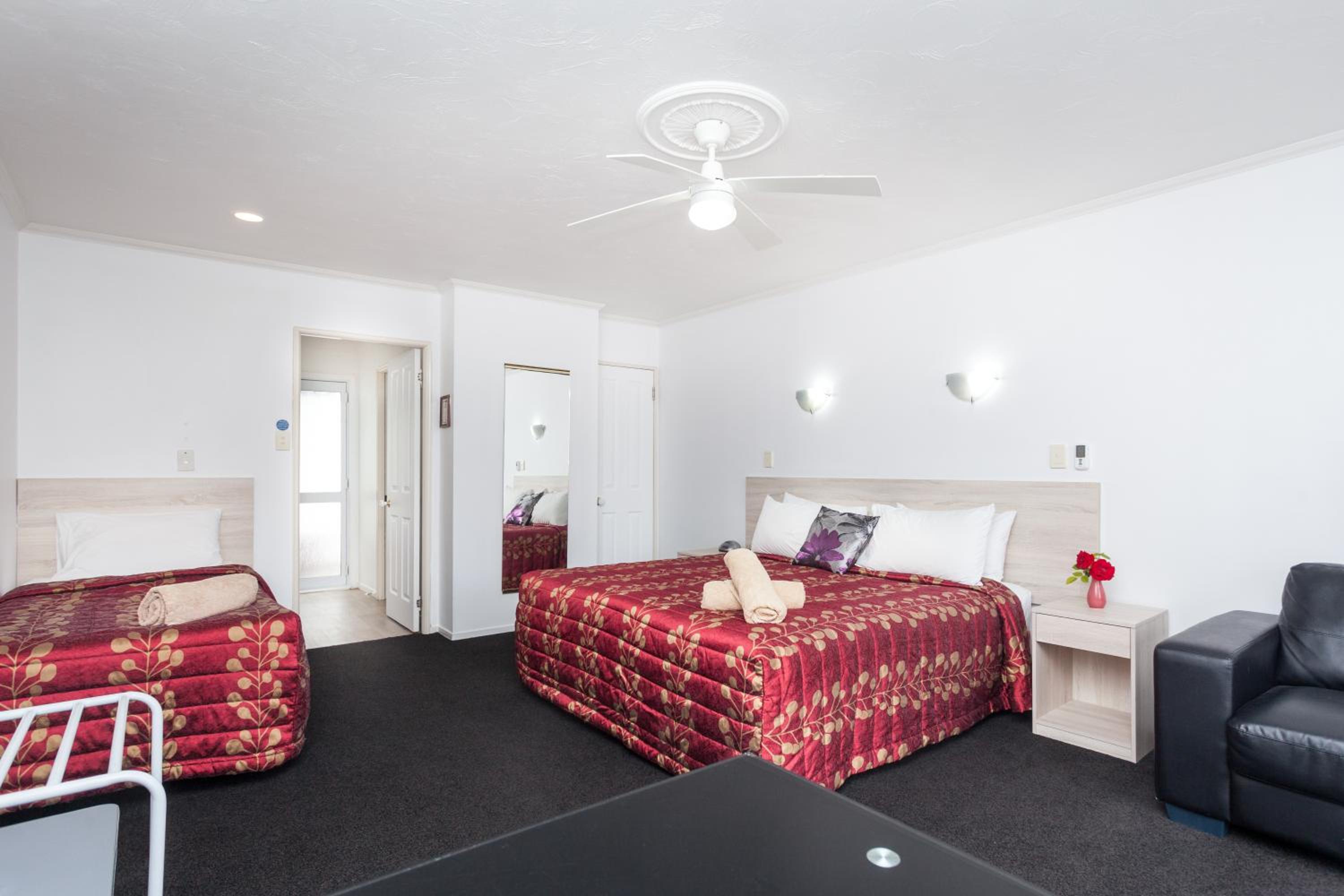 Rose Court Motel