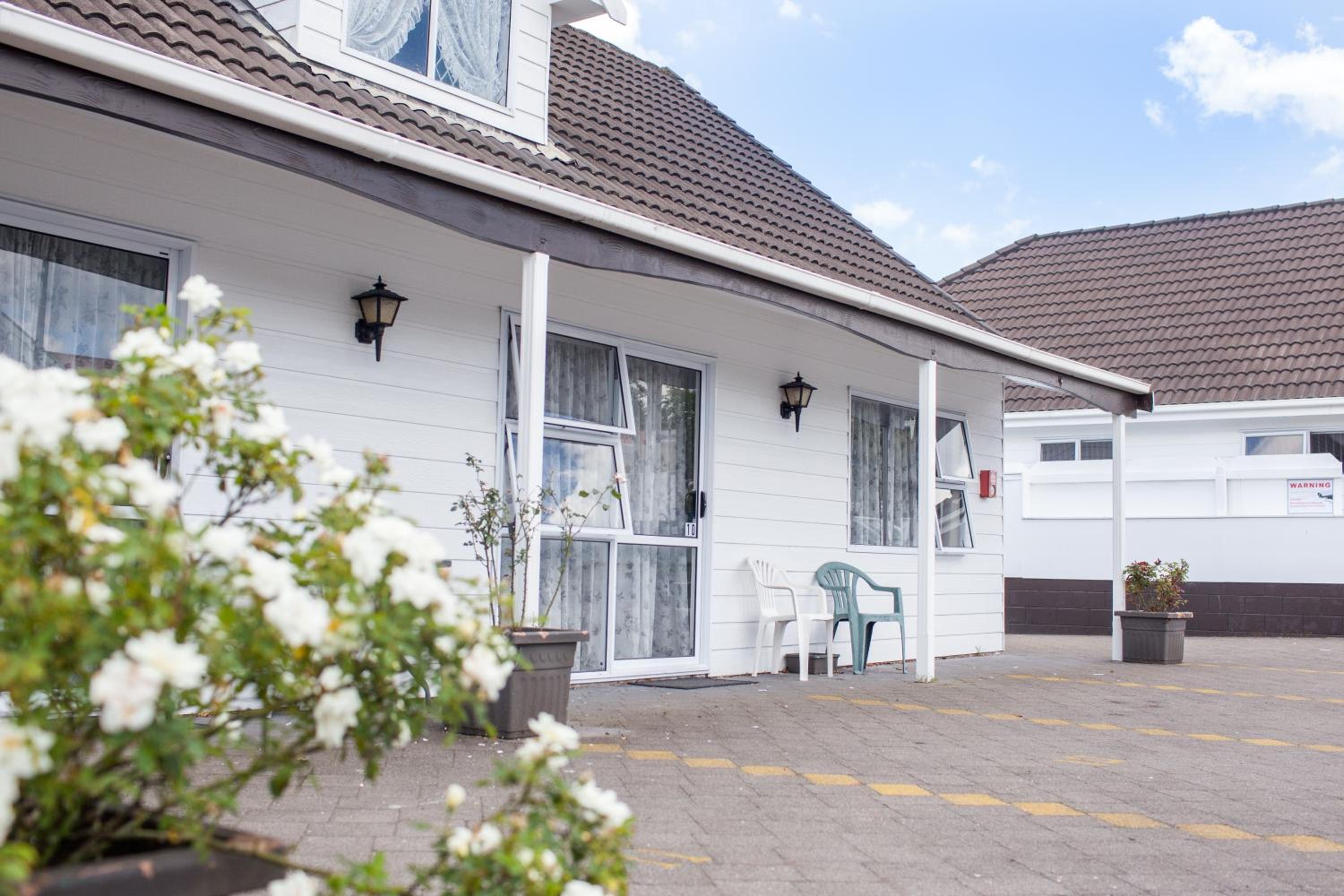 Rose Court Motel