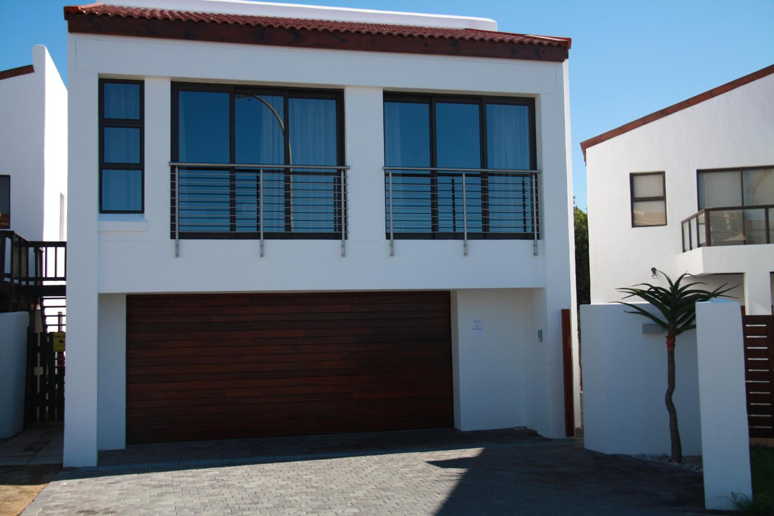Supertubes Guesthouse view 5