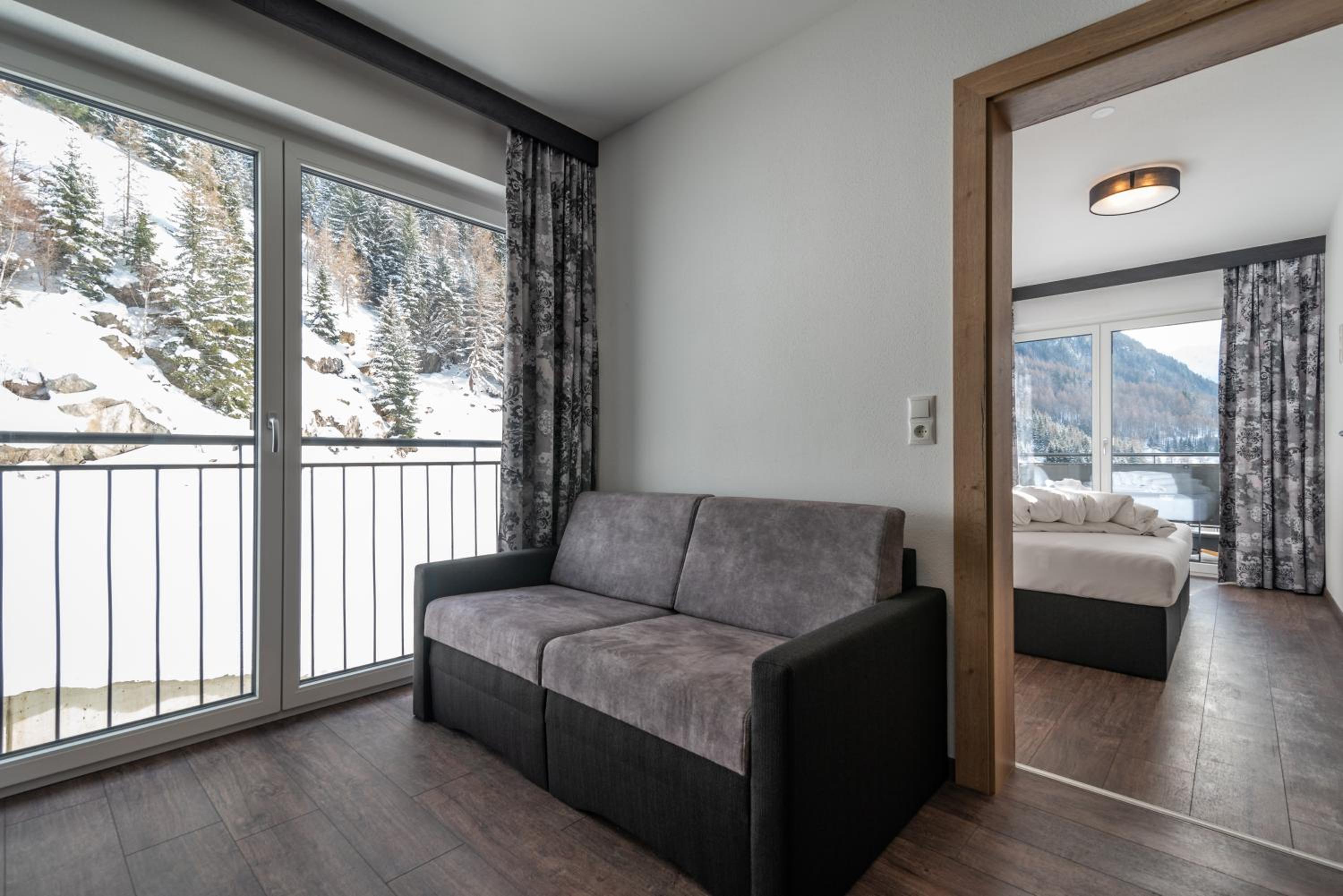 A CASA Rubin Chalet & Studio Resort