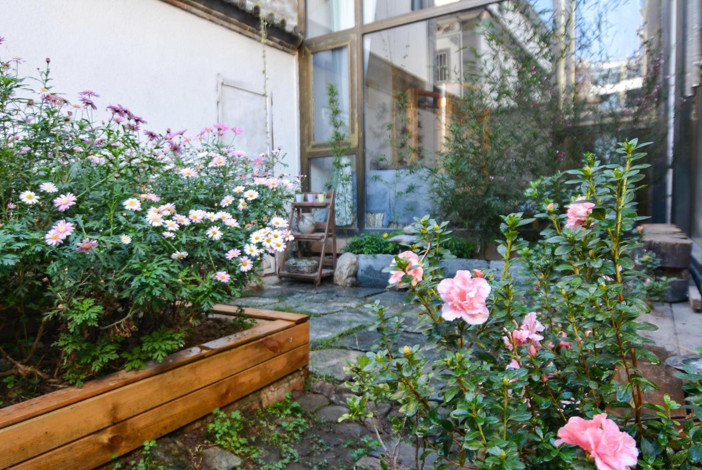 Dali Buxianshan Guesthouse-in Dali ancient city, free coffee, english speaking employee