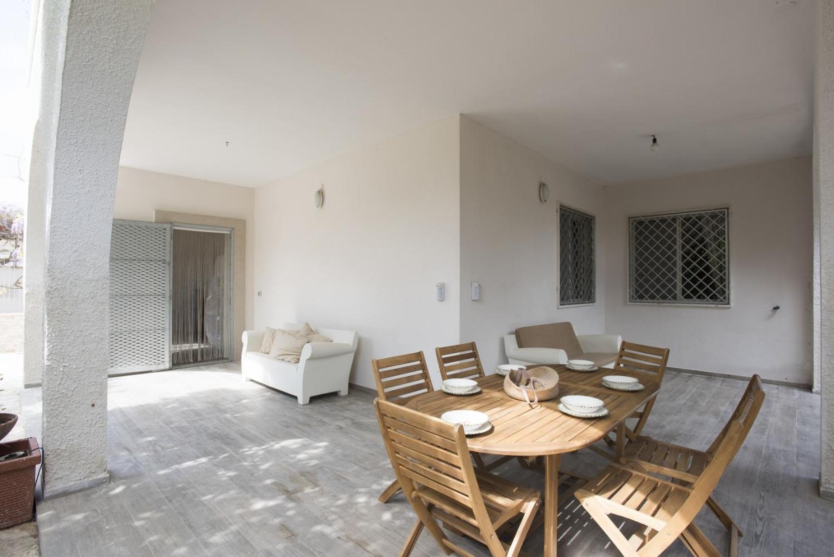 Villa Giada - Mini Piscina con Idromassaggio By Cala Salento view 4