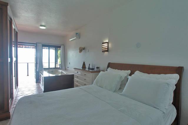 CASA MARAVILHOSA à BEIRA MAR EM ANGRA DOS REIS