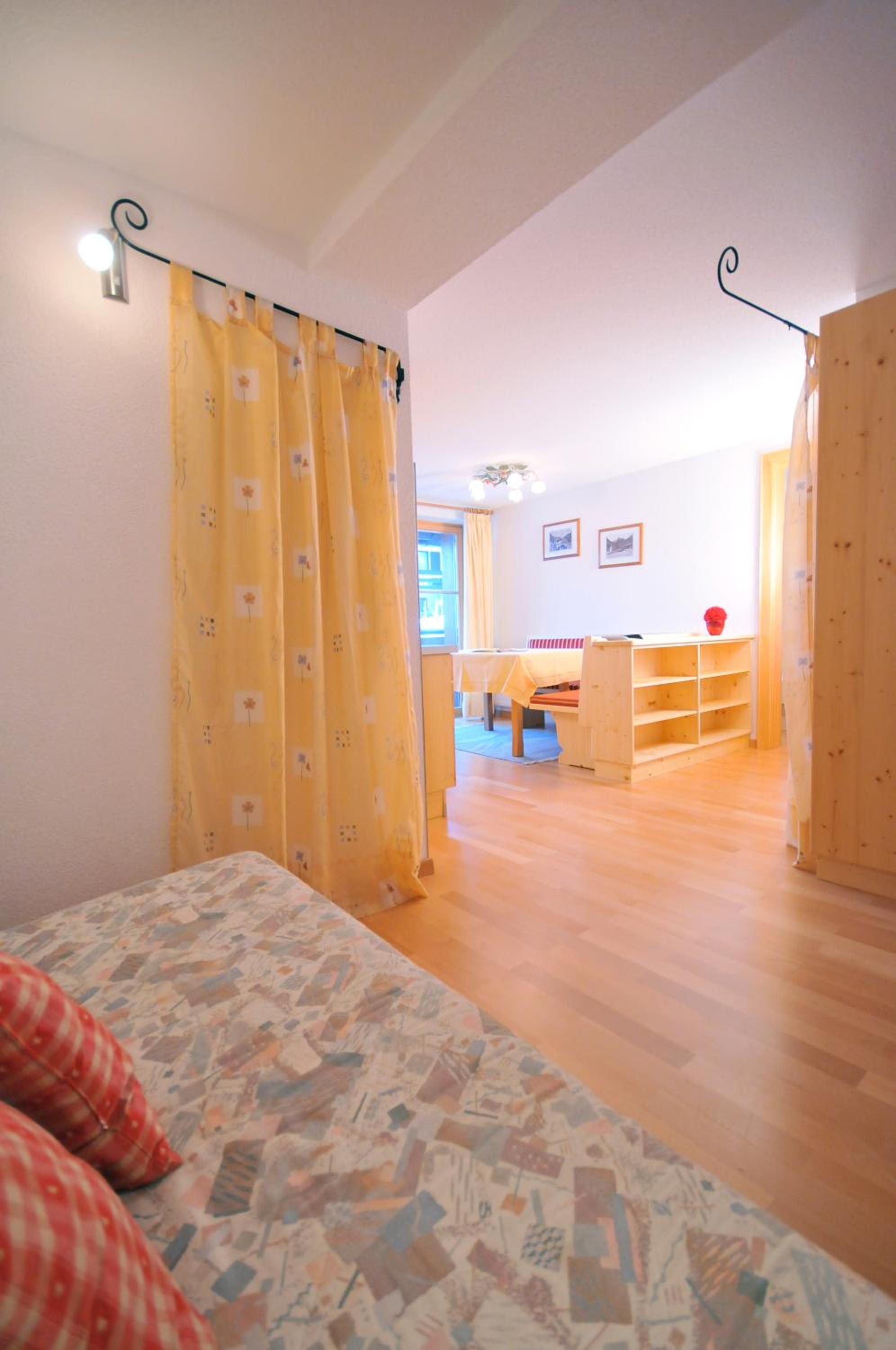 Faneskla Apartments