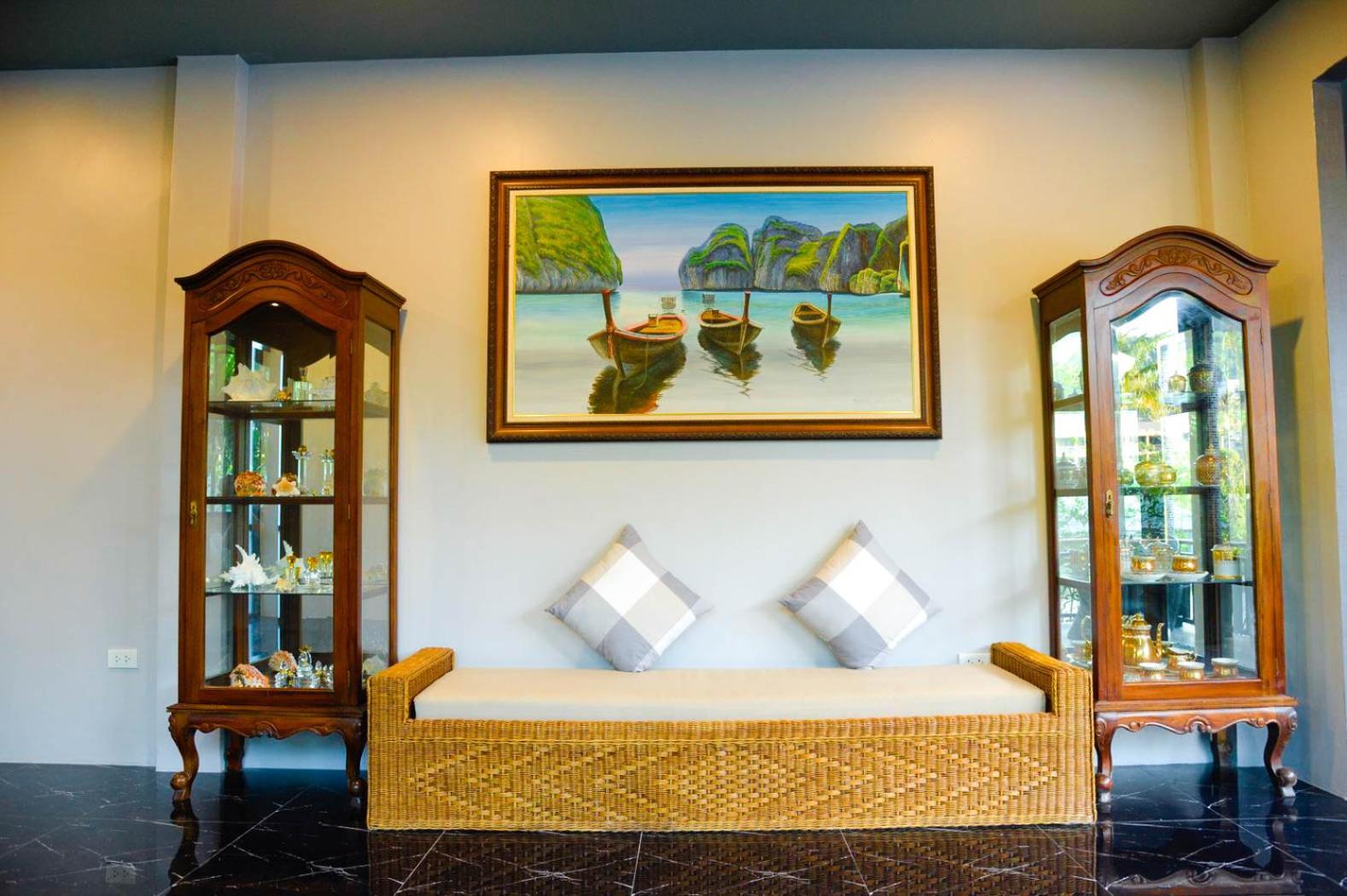 The Scene Cliff View Villas