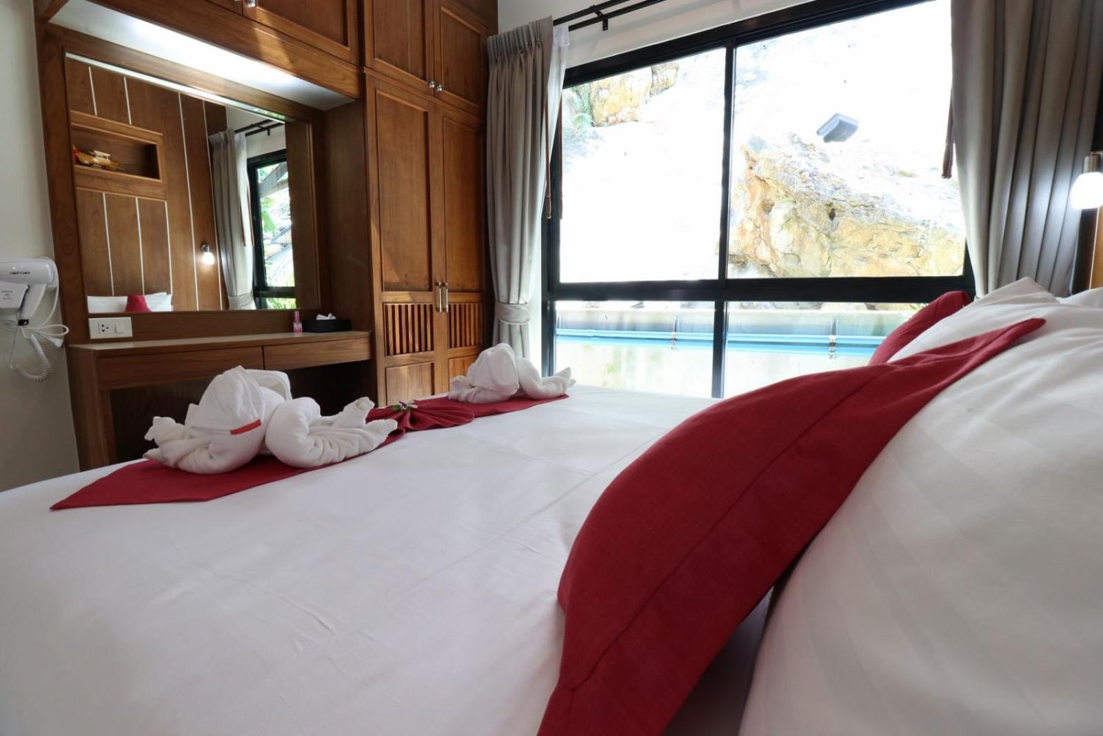 The Scene Cliff View Villas