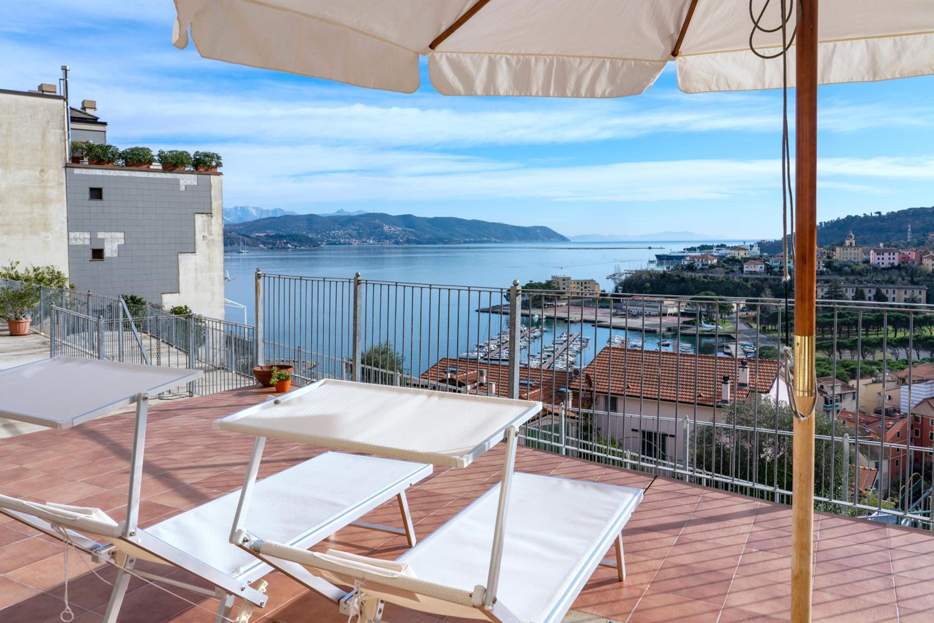 Casa Lublu view 2