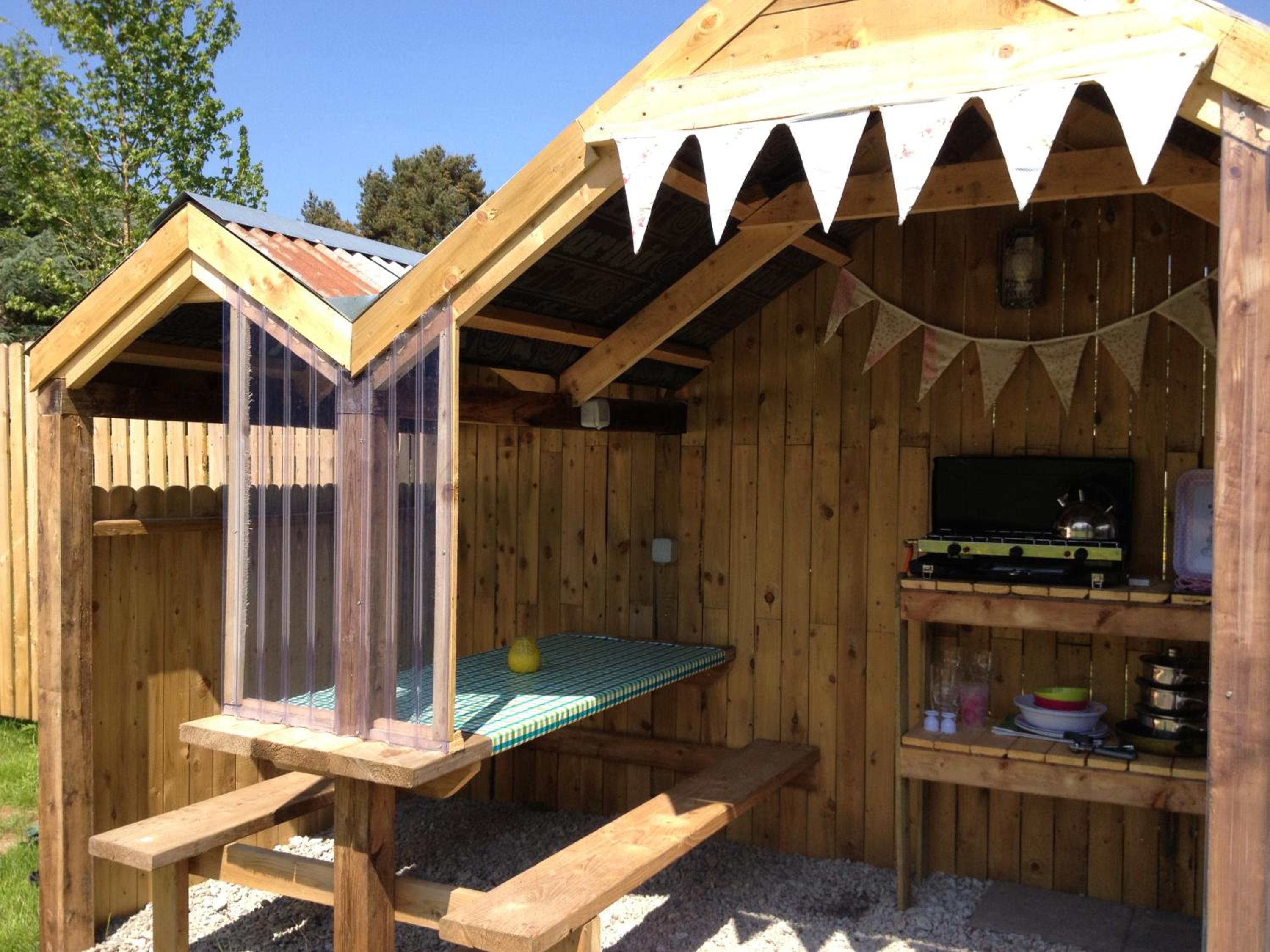 Killarney Glamping at the Grove, Suites and Lodges