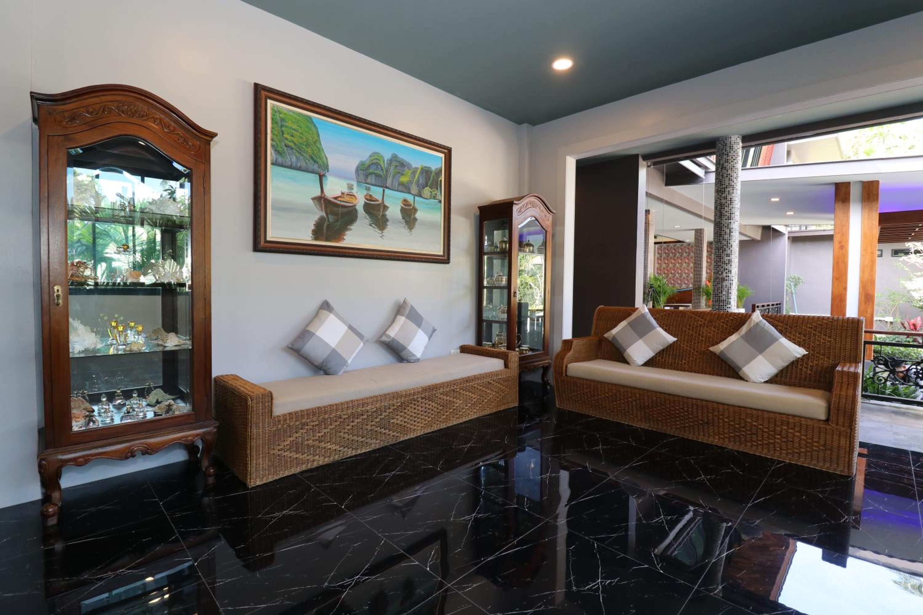 The Scene Cliff View Villas