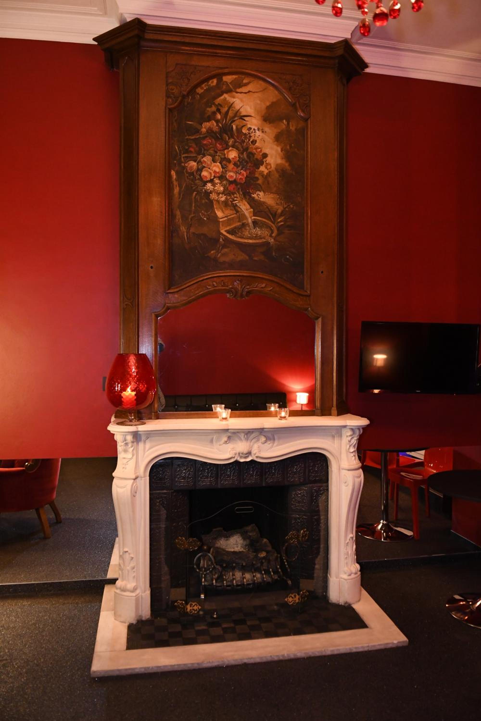 Vip room 209