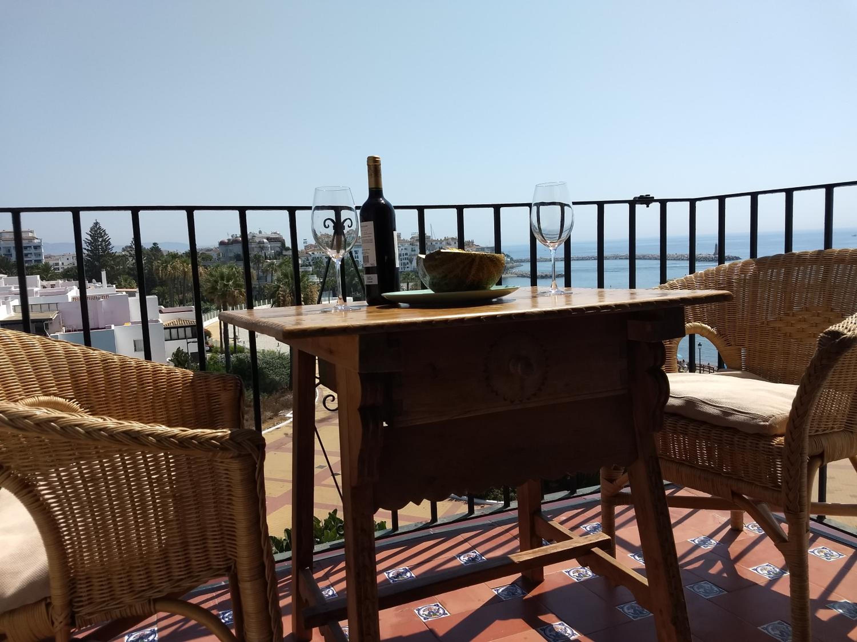 Marbella Vacations - Puerto Banus Playa - Property Image 15
