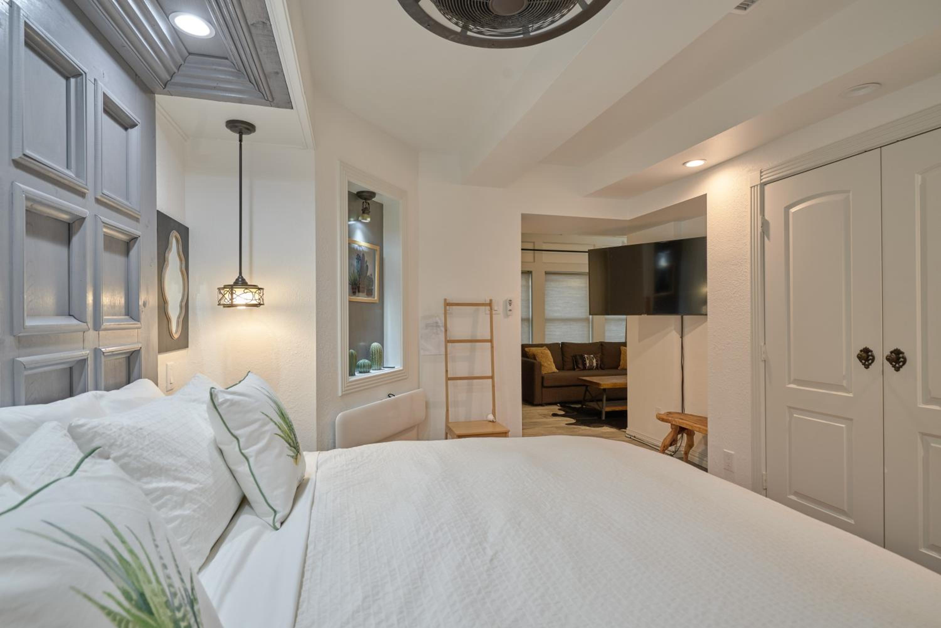 Houston Towers Inn, Adults-Only, Downtown, Med Ctr, NRG
