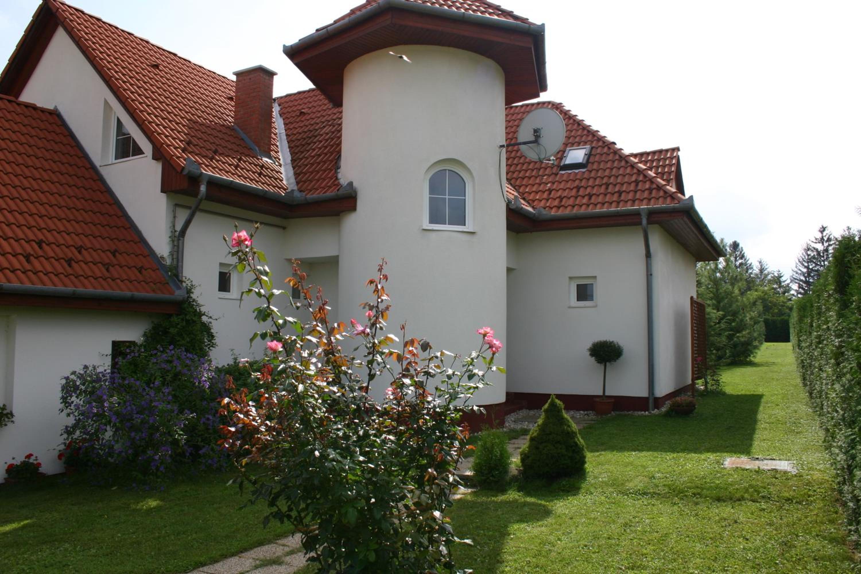 Photo 30
