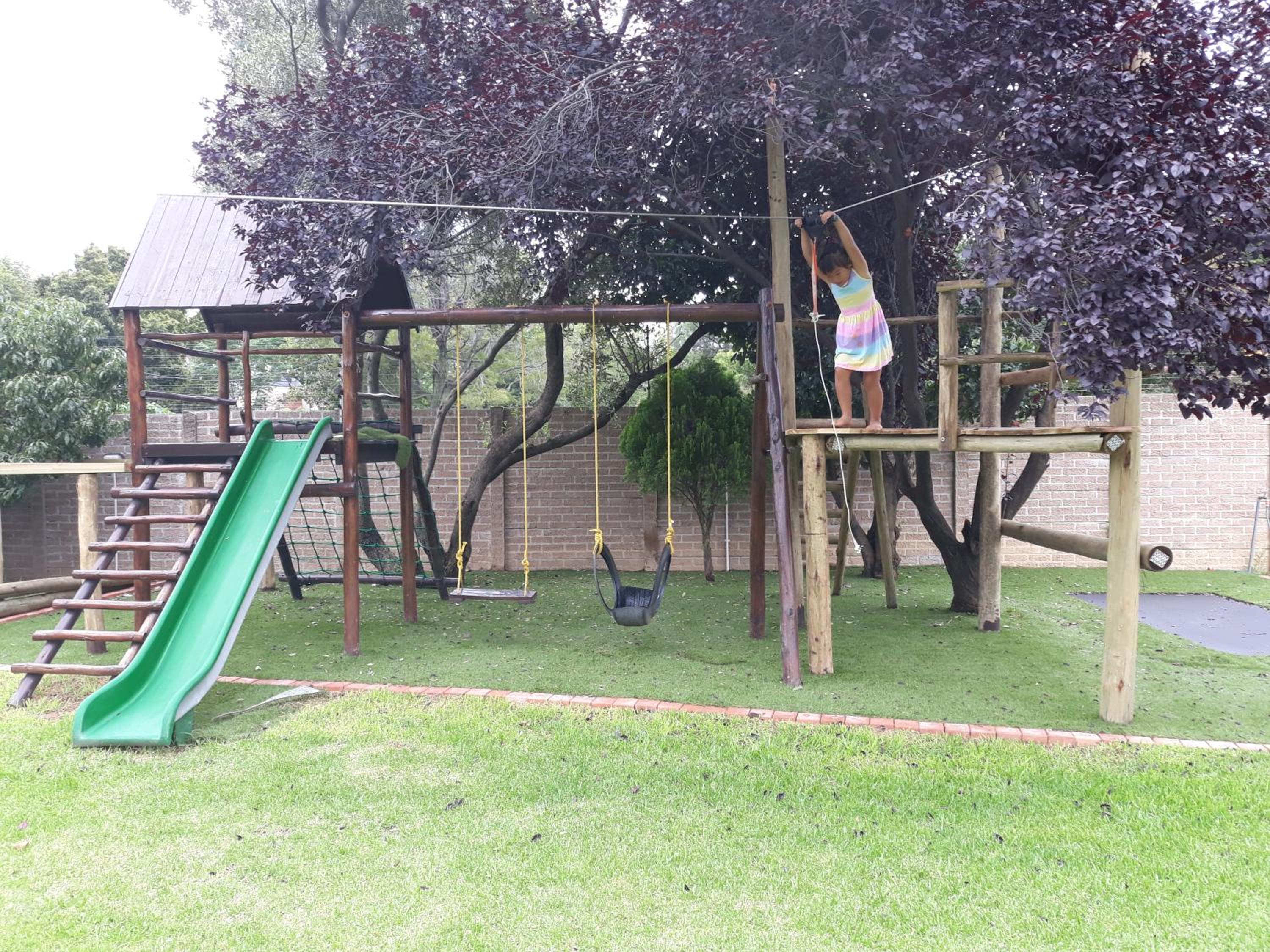 8 Ibis Lane Guest House