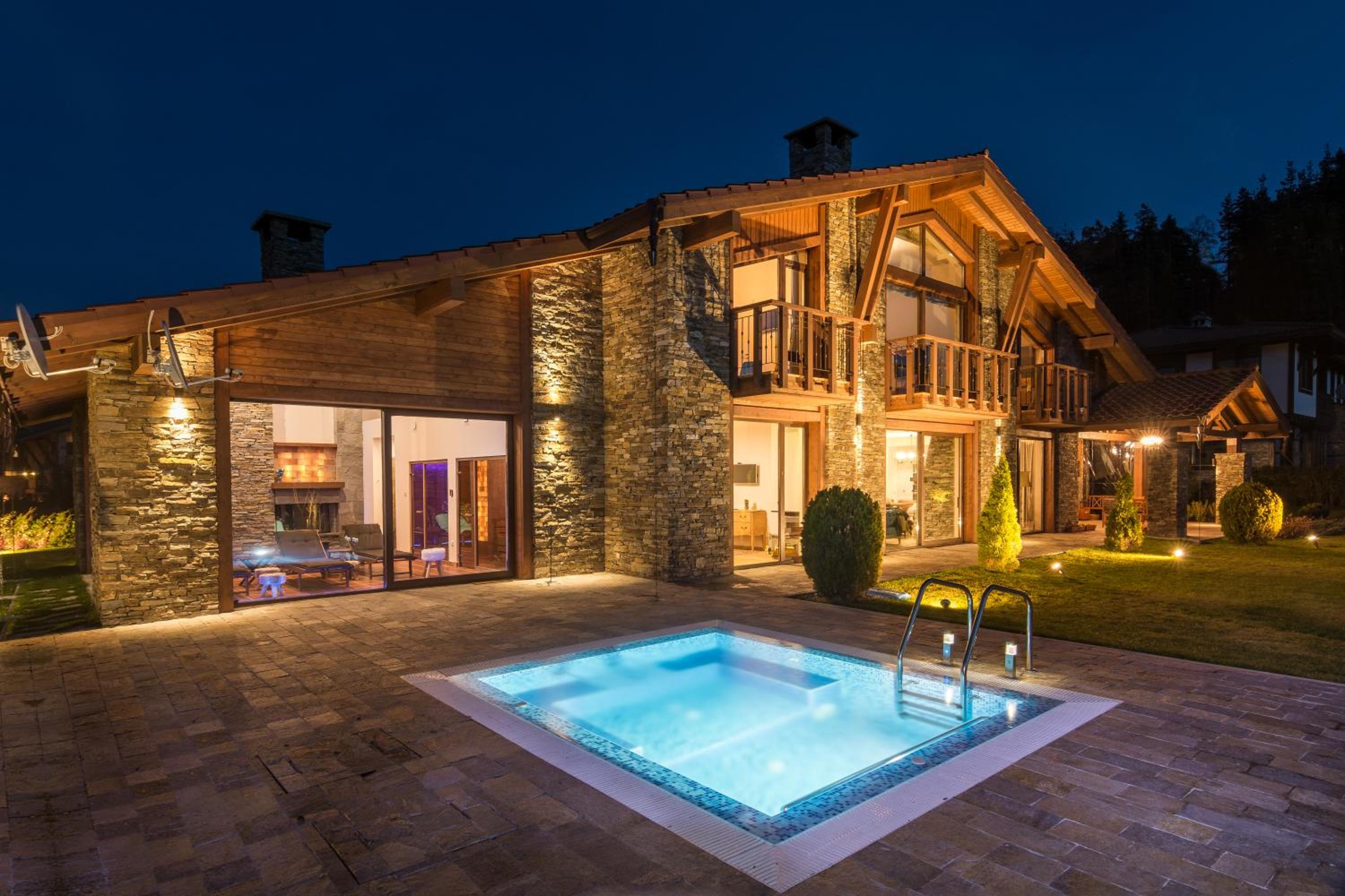 Luxury Chalet & Spa Tia Maria with Private SPA view 5