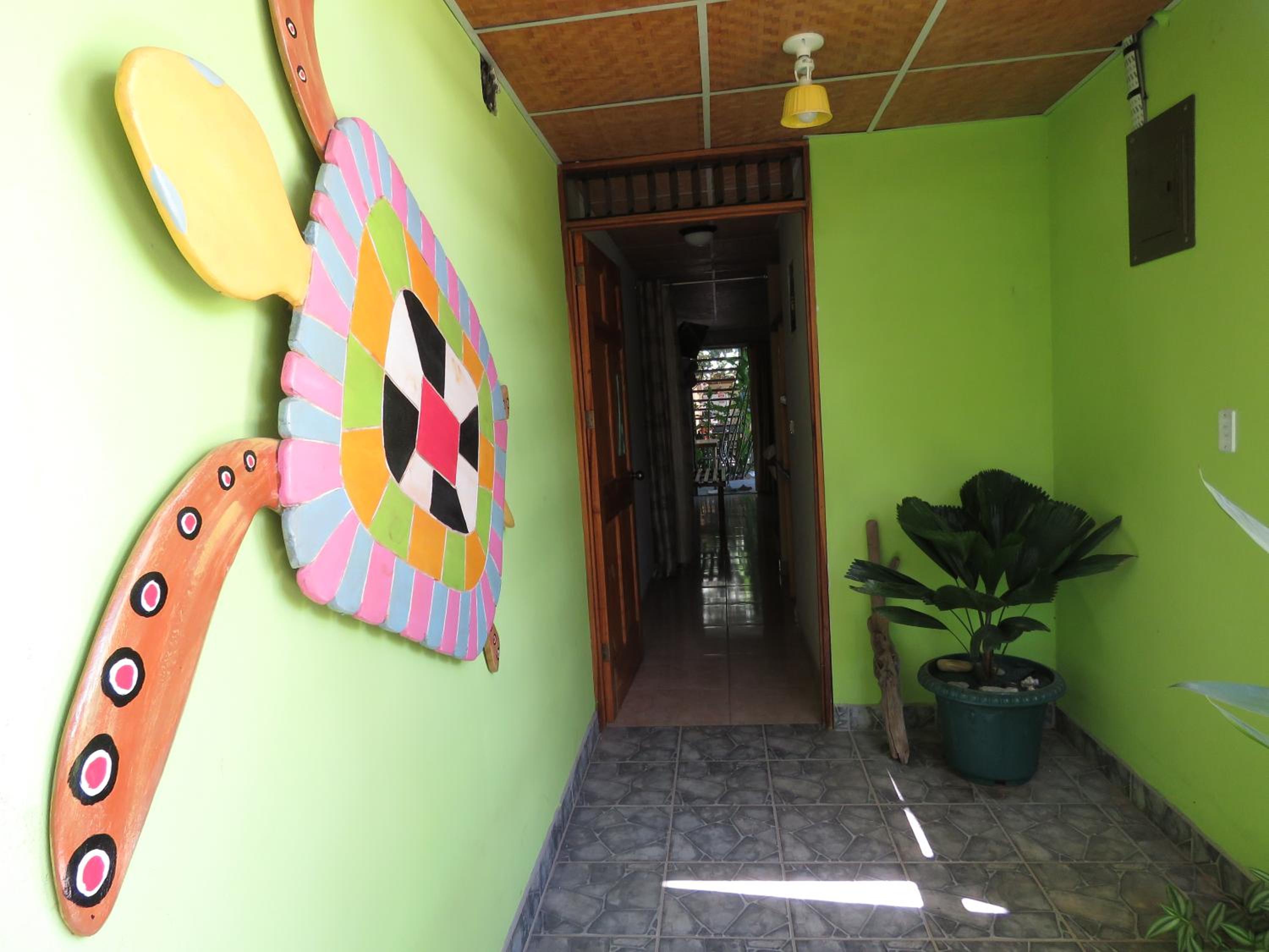 Photo 12