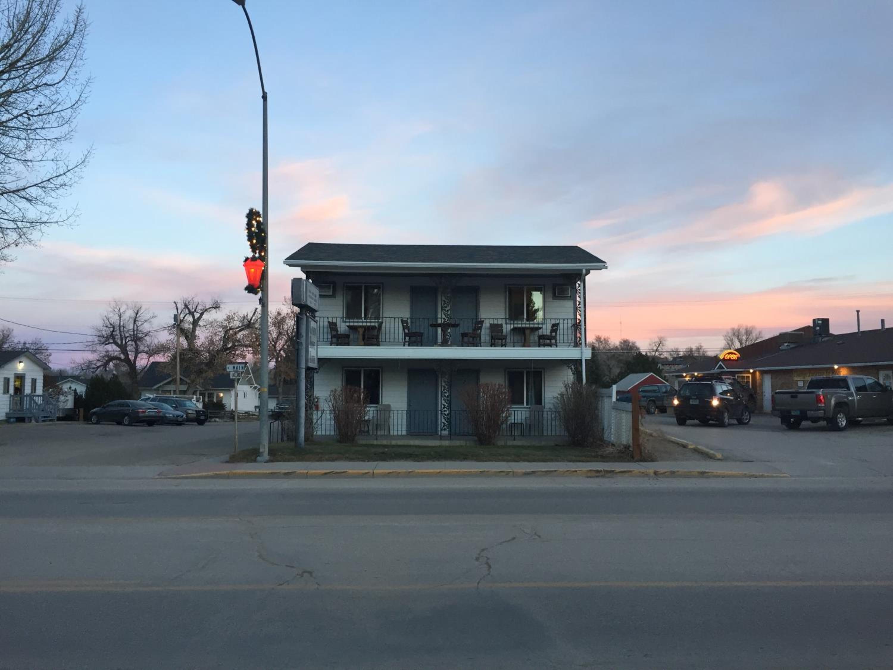 Buffalo Vacations - Mansion House Motel - Property Image 22