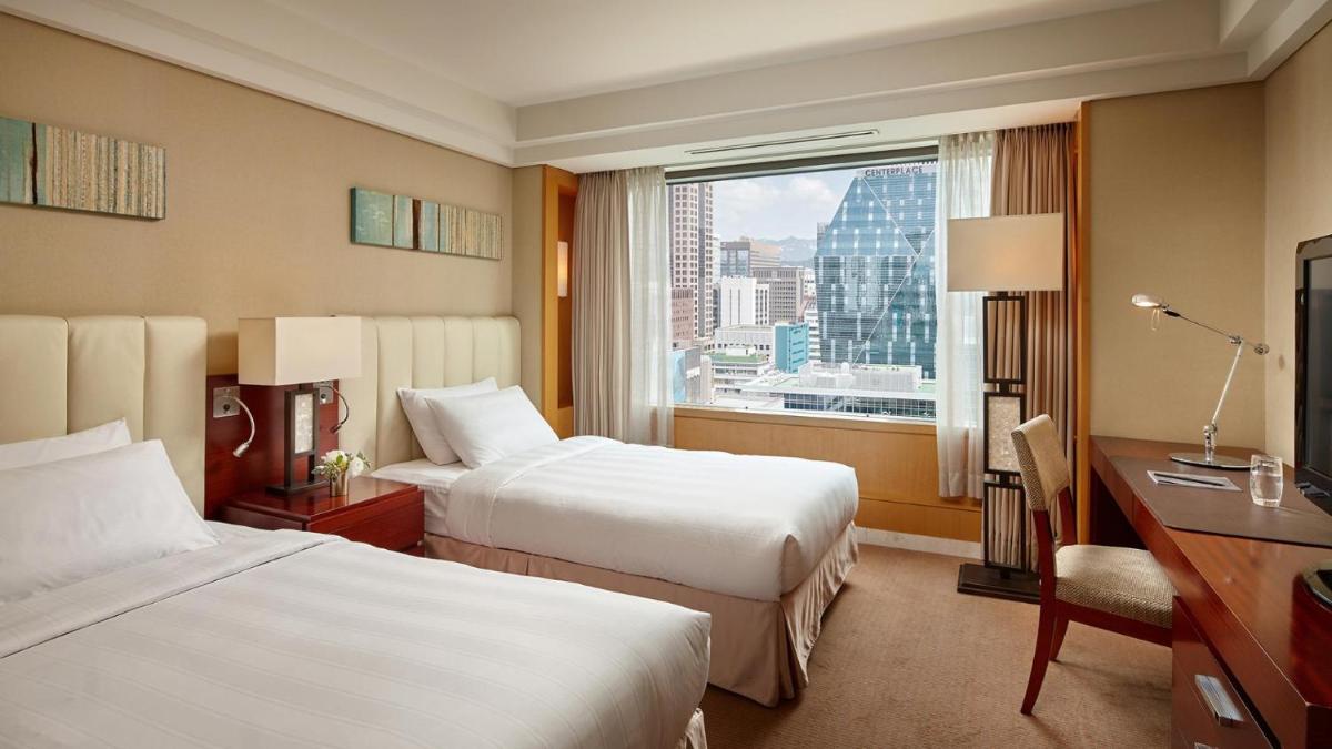 Lotte Hotel Seoul Executive Tower 93