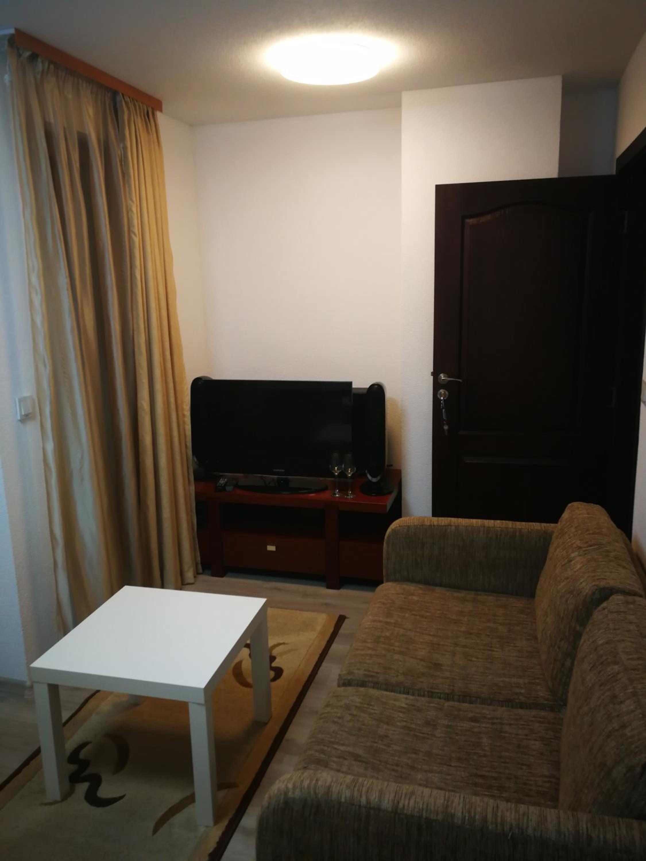 Bayrakova Guest House
