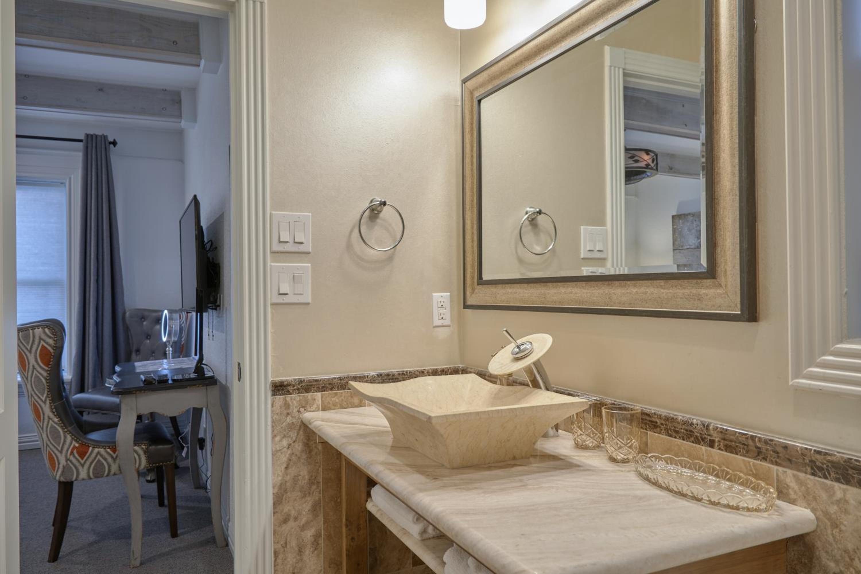 Houston Towers Inn, Adults-Only, Downtown, Med Ctr, NRG