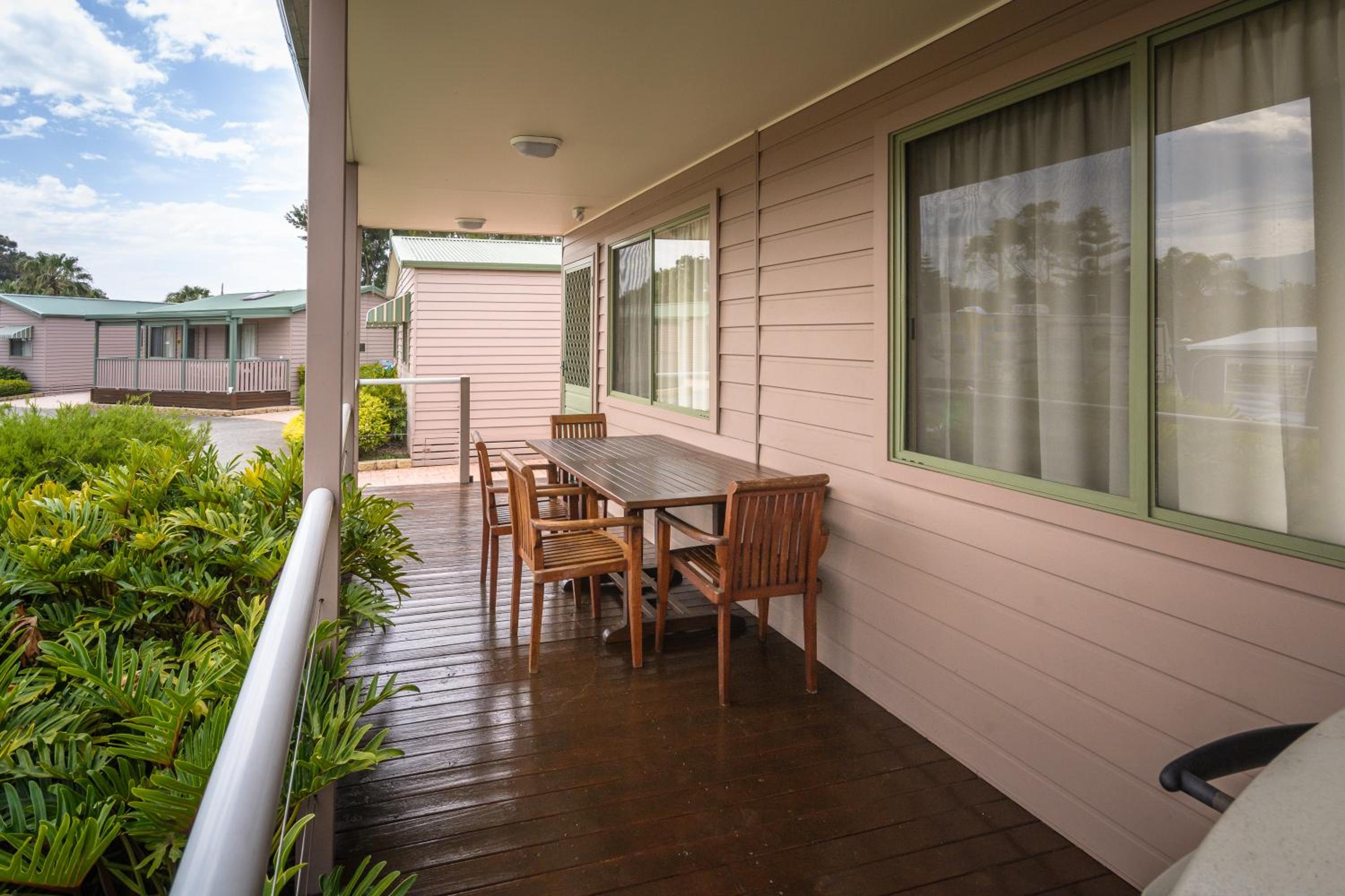 Wollongong Surf Leisure Resort