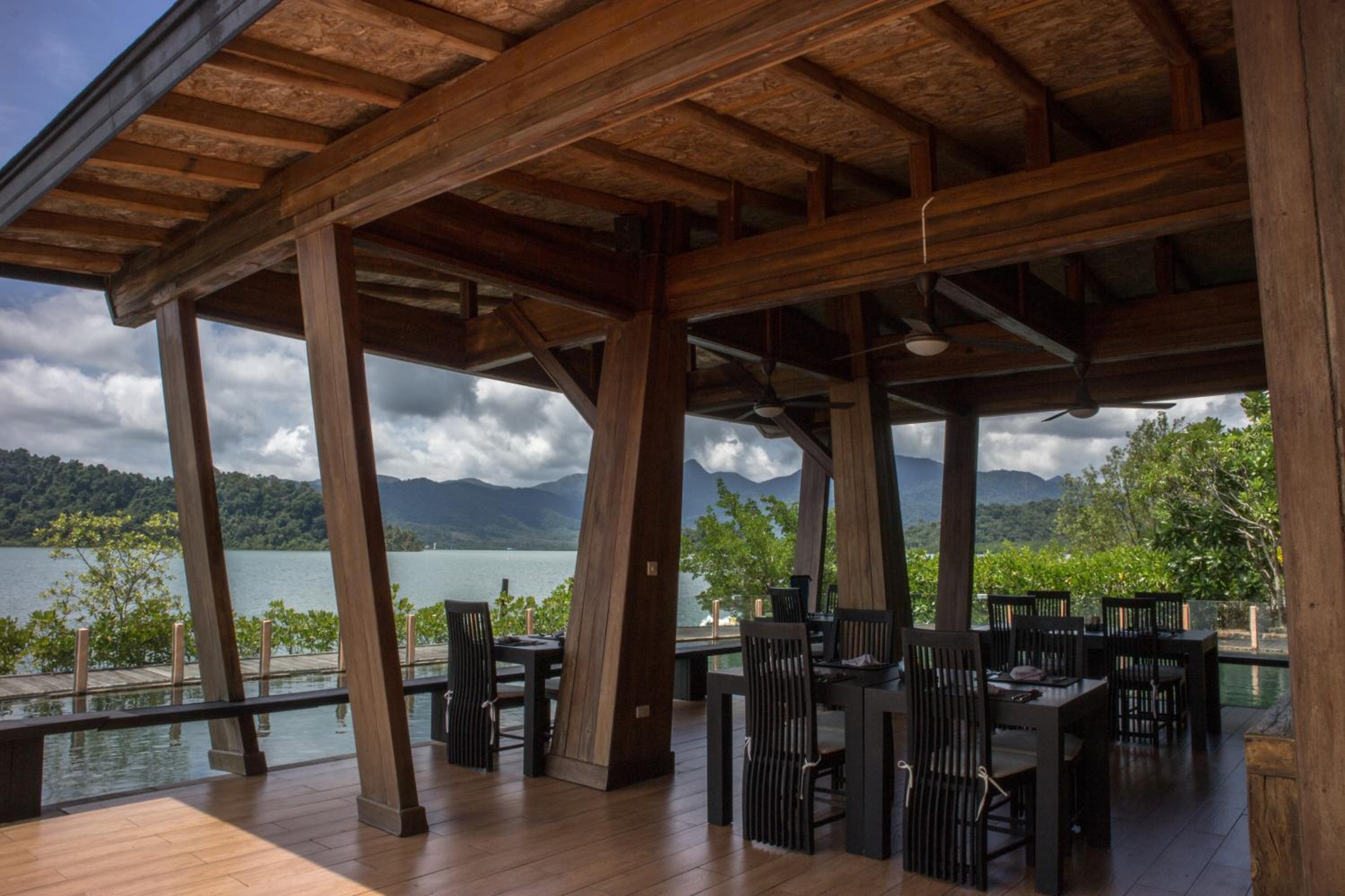 Parama Koh Chang