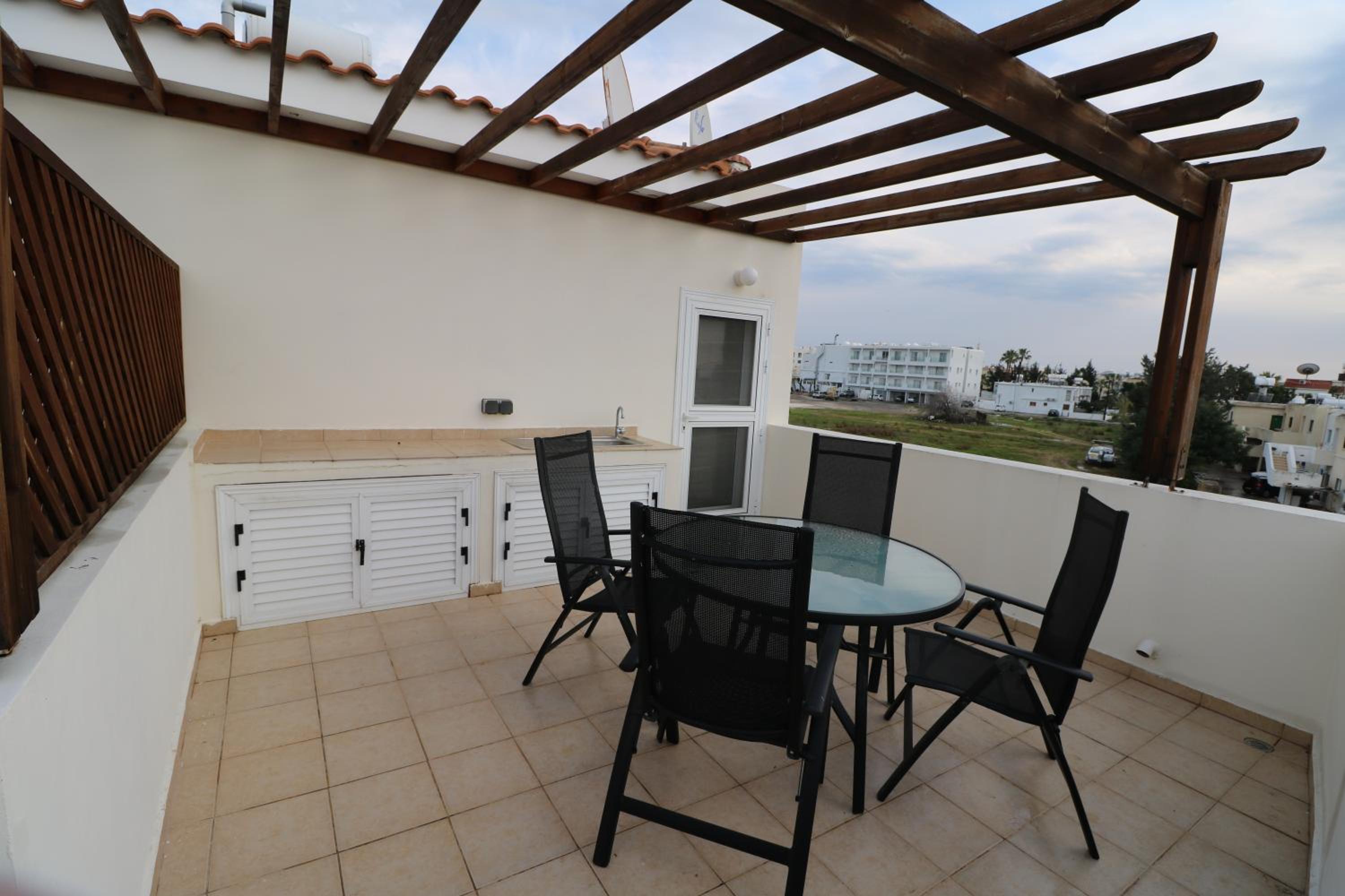 The Paradise Townhouses By Taimoura