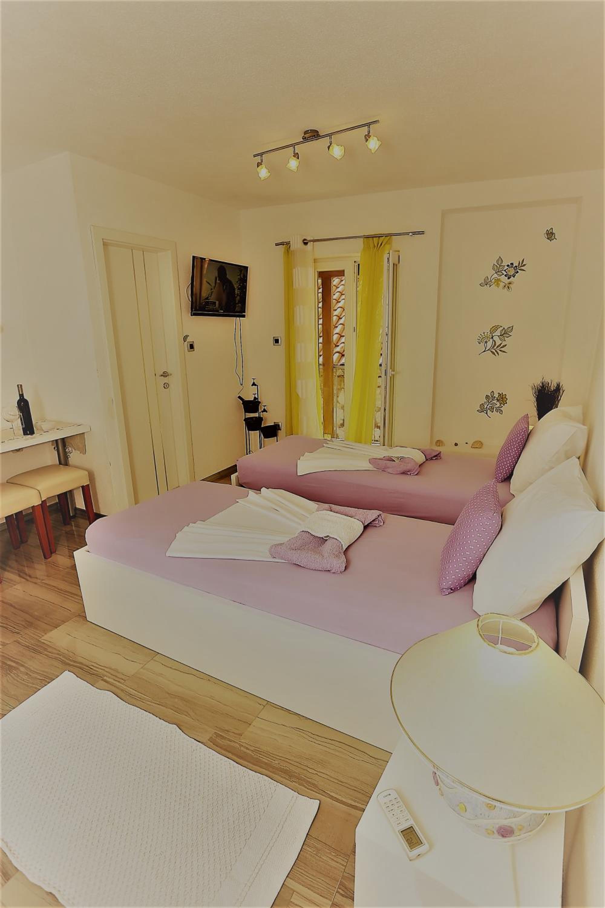 Apartments Nikolla