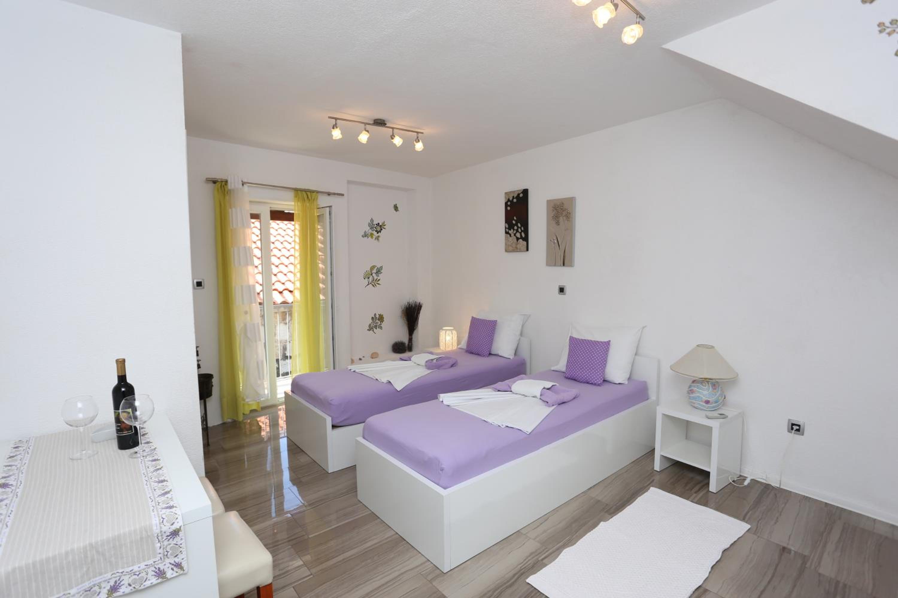 Apartments Nikolla