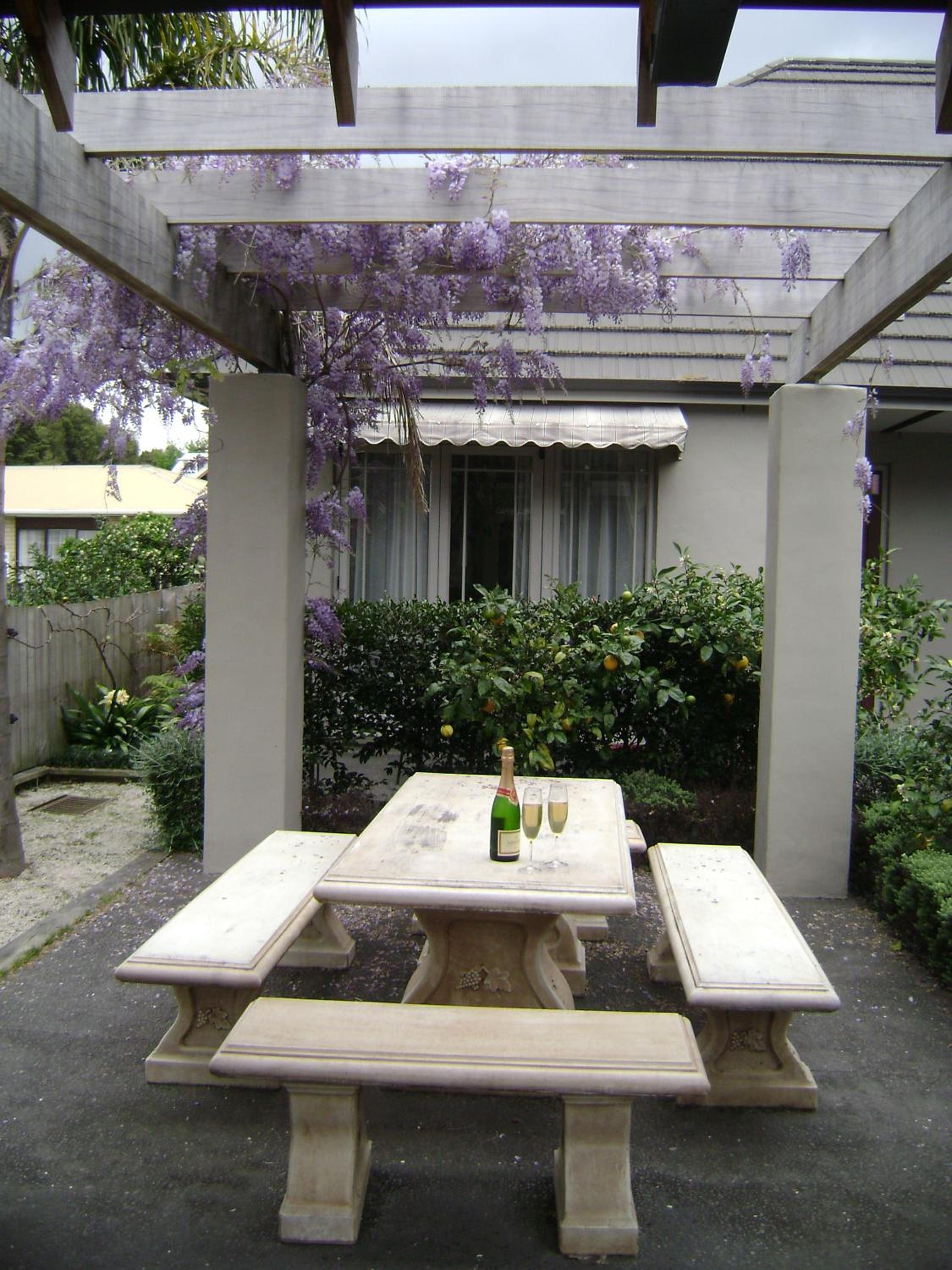 Photo 40