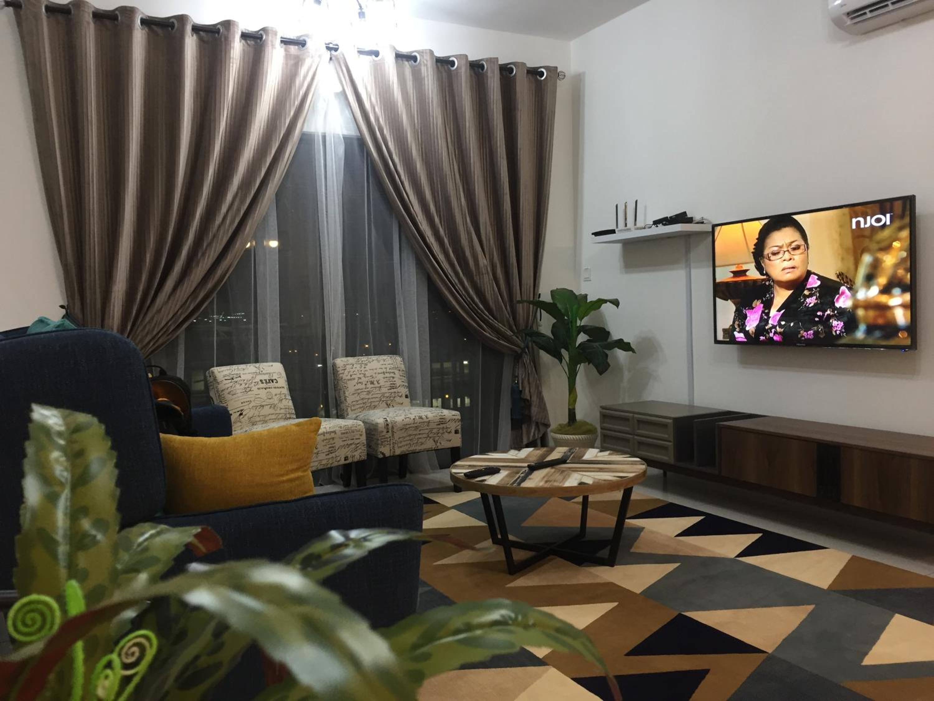 Emira Residence Sek 13 Shah Alam Wi-Fi Netflix photo 2