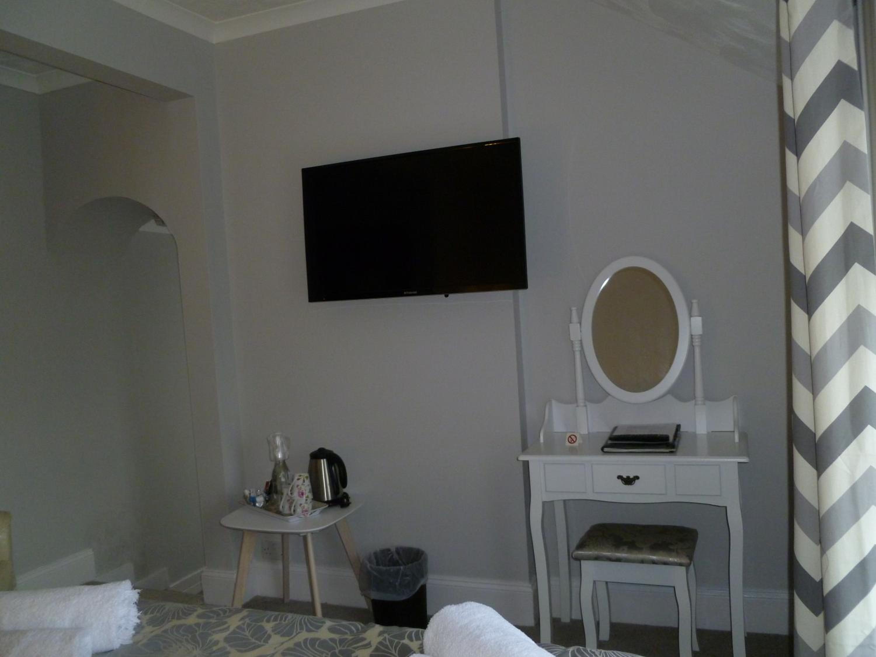 Gretna Green Vacations - Greenlaw Guest House - Property Image 15