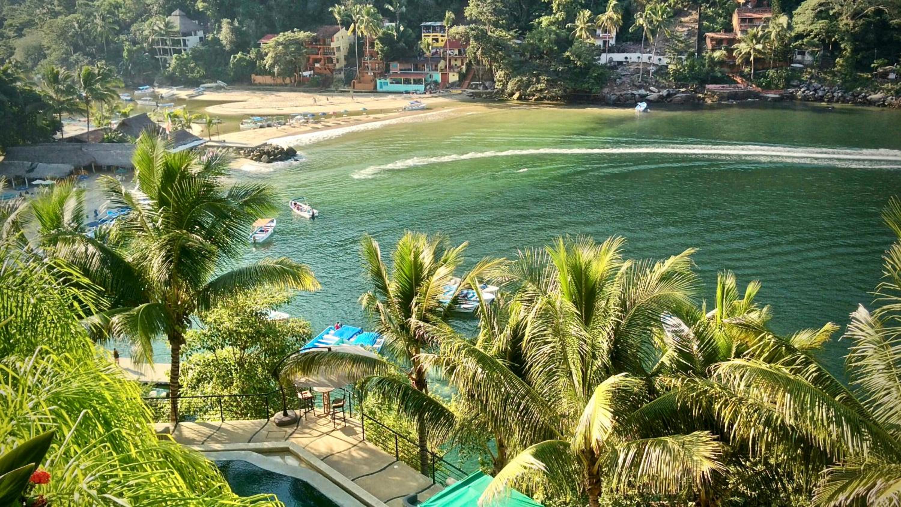 P V Villa 4 rent near Colomitos, Las Animas, Yalapa beach view 4