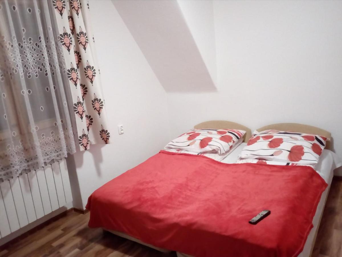 Photo 27