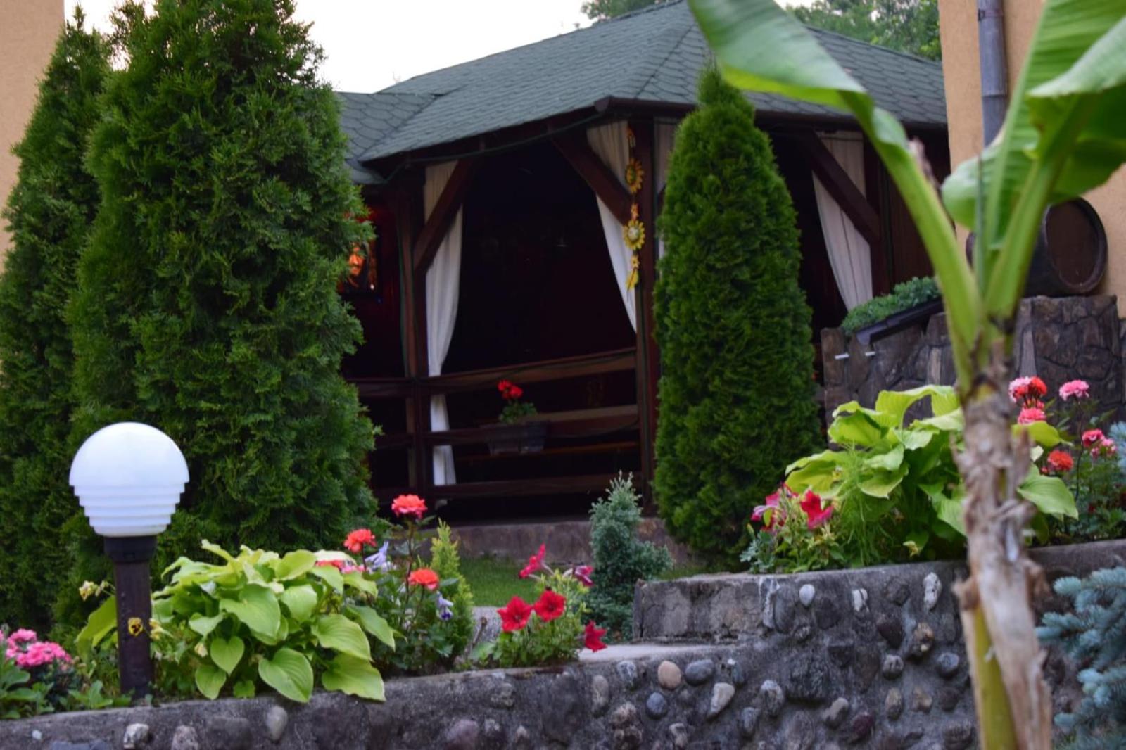 Casa De Vacanta Silvia Varmaga