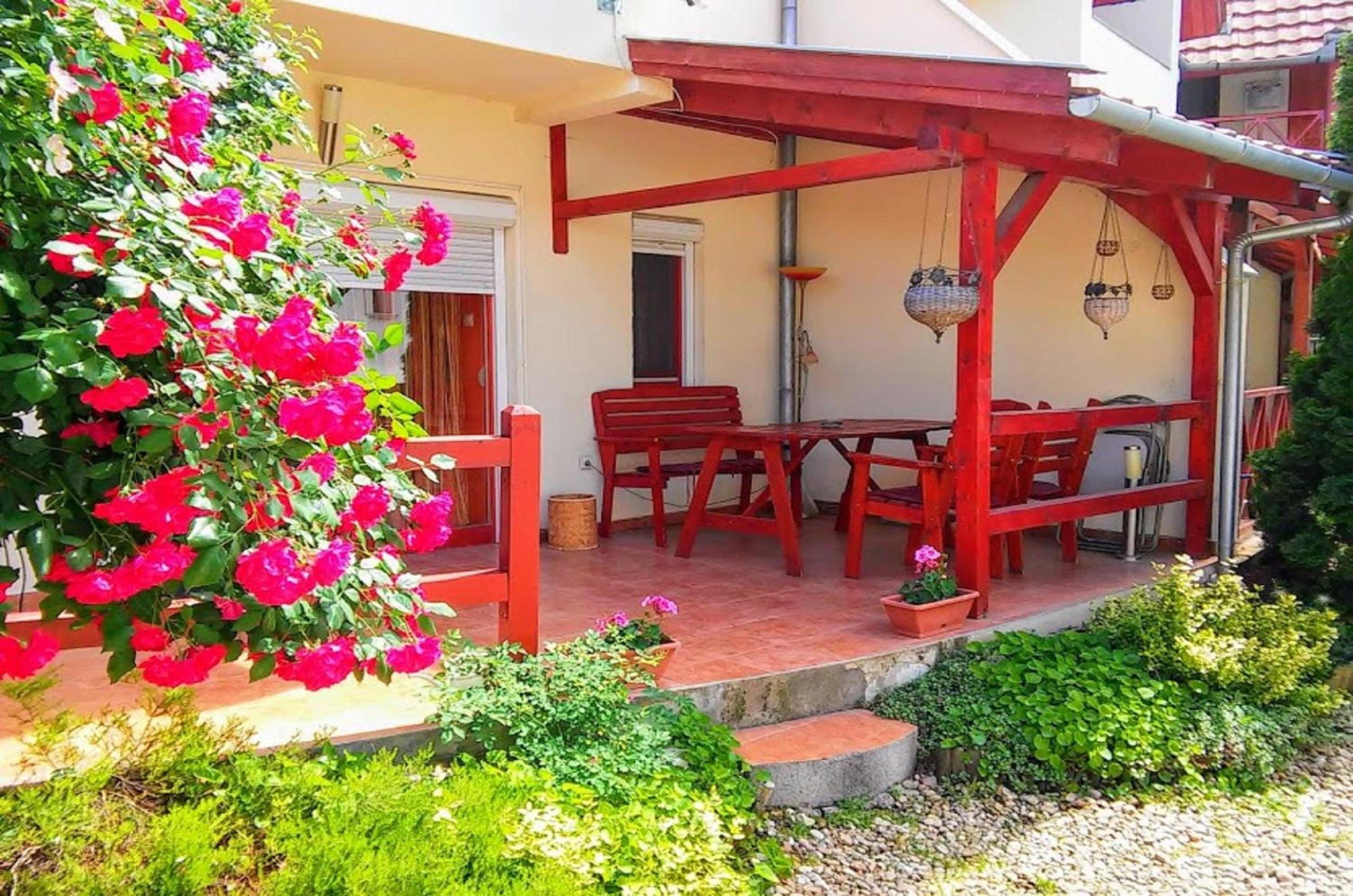 Hellasz Apartman view 5
