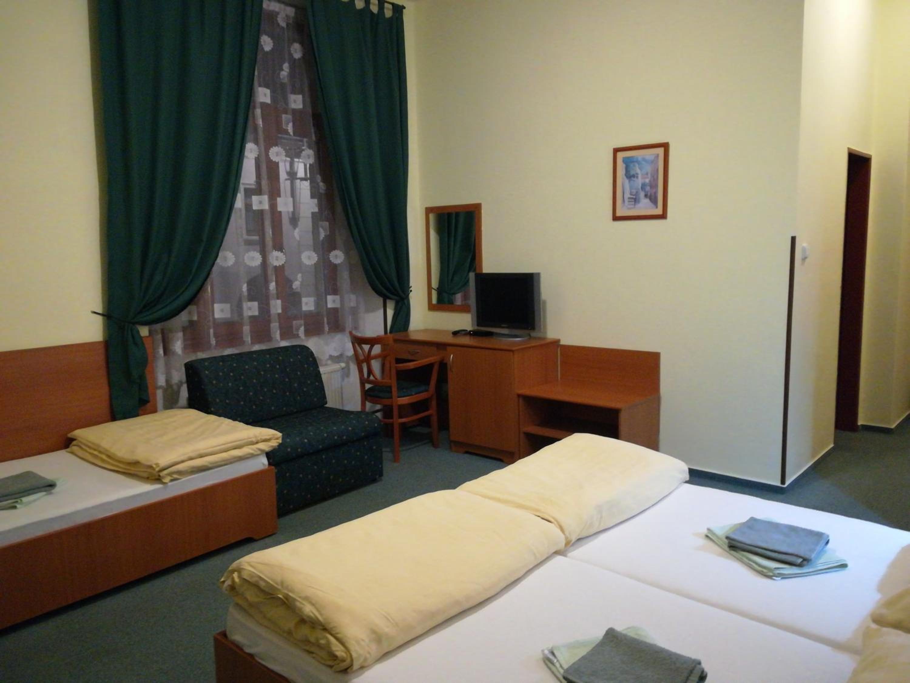 Photo 43