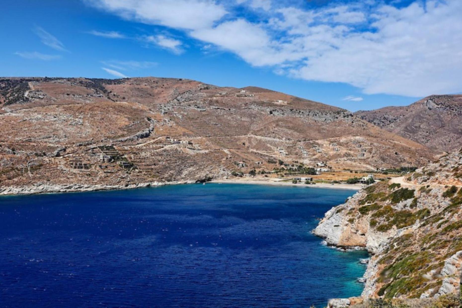 Calme et détente. Vue panoramique mer Égée. photo 3