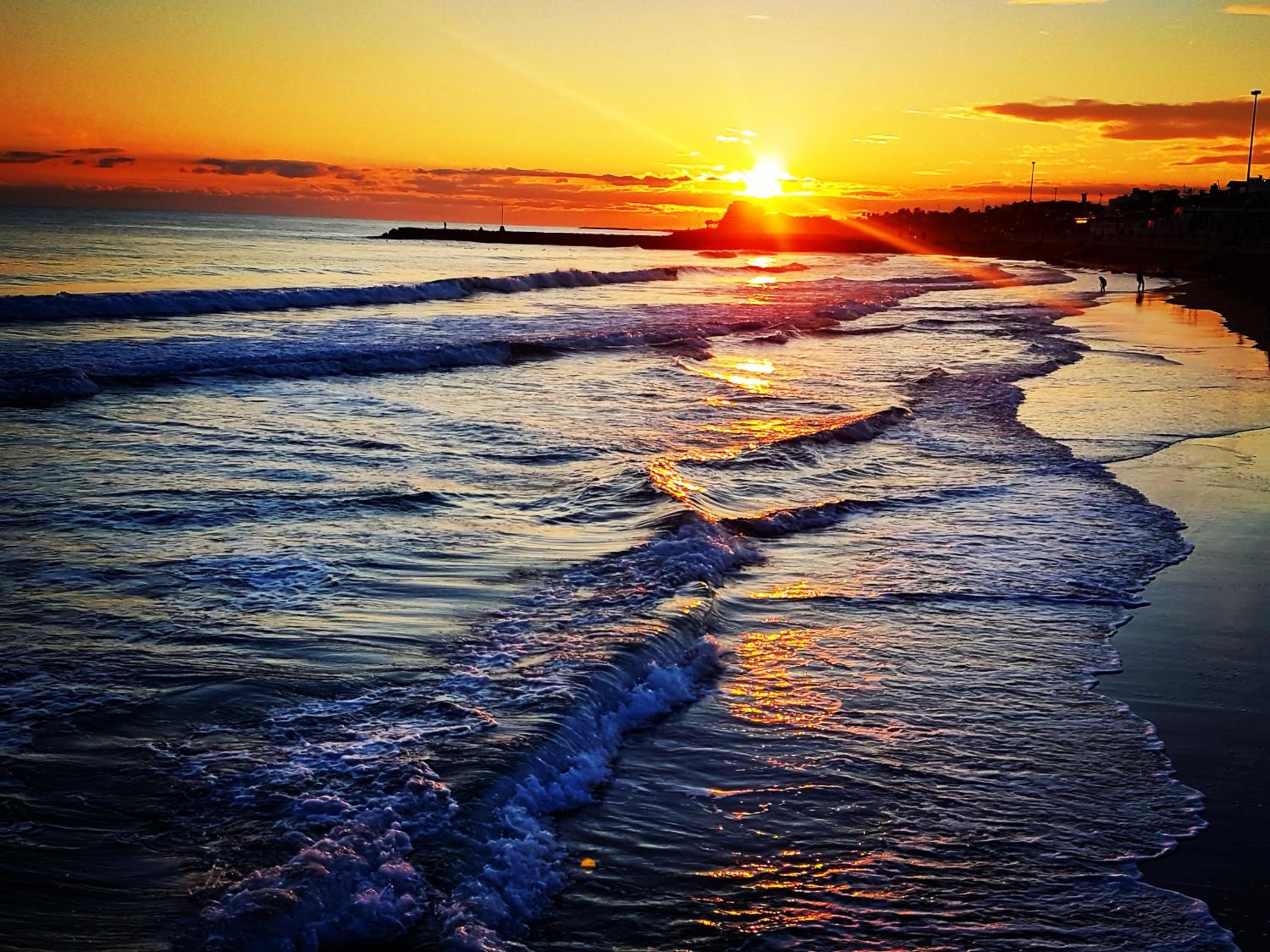 Rambla Poblenou&Mar Bella Beach