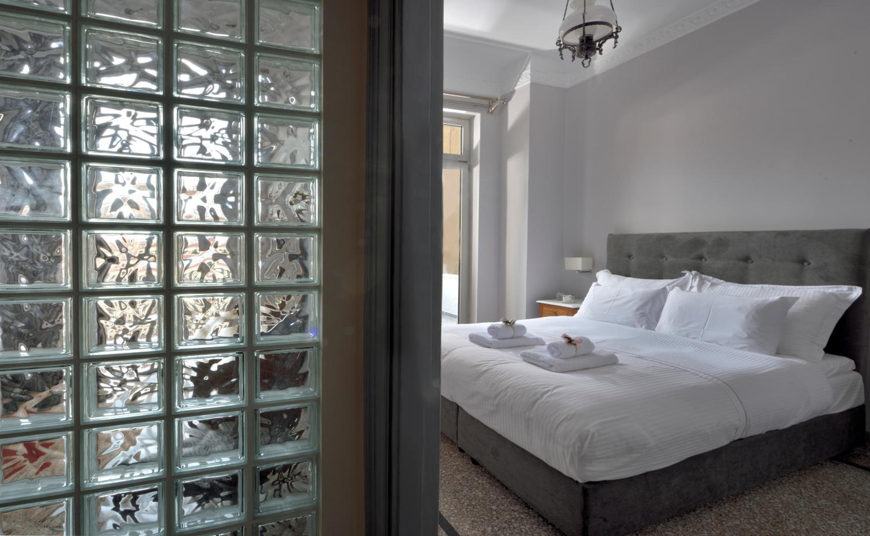 Athenian Vintage Apartments