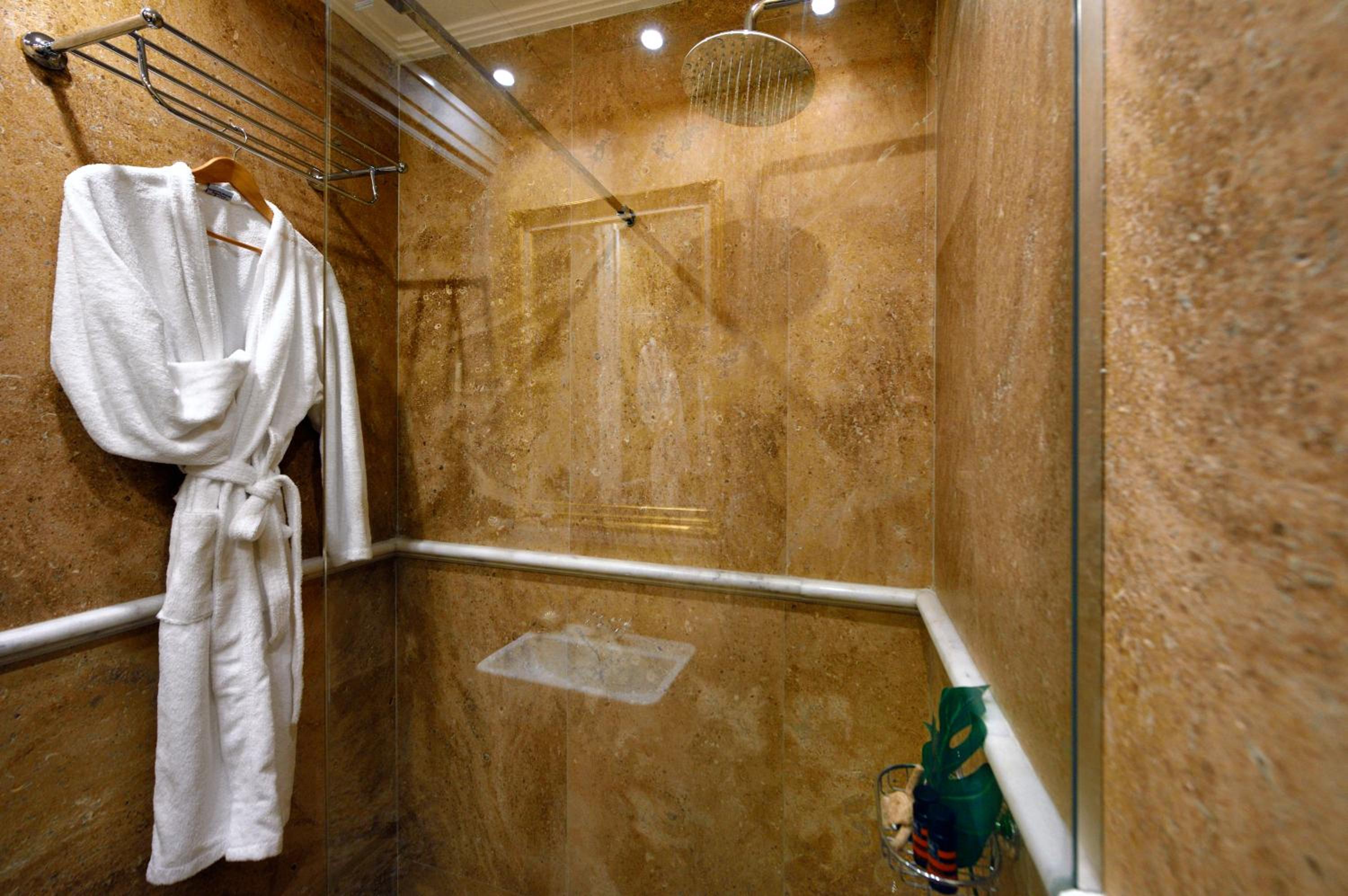 Athenian Vintage Apartments