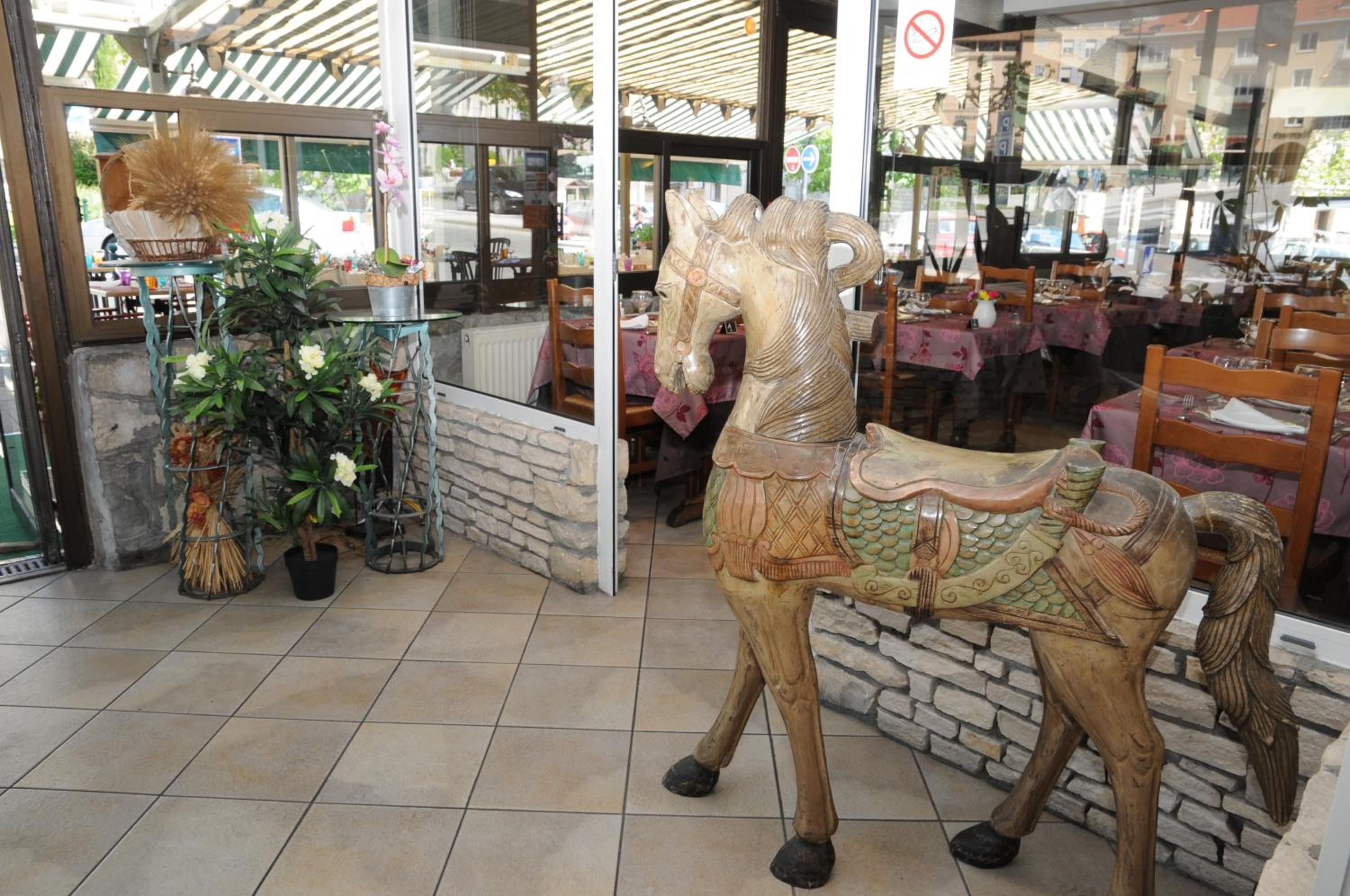restaurant