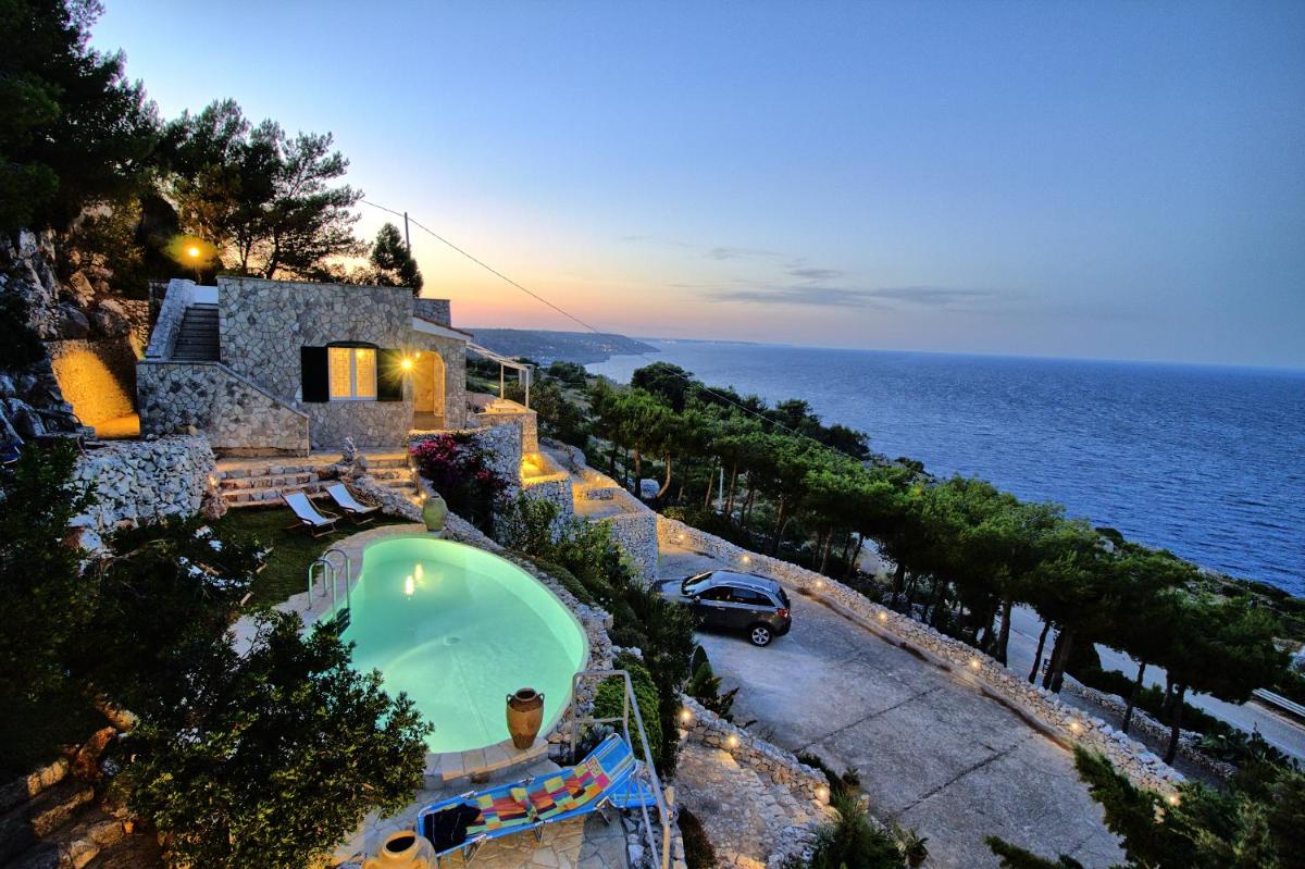 Ville Belvedere Luxury Accommodation view 3