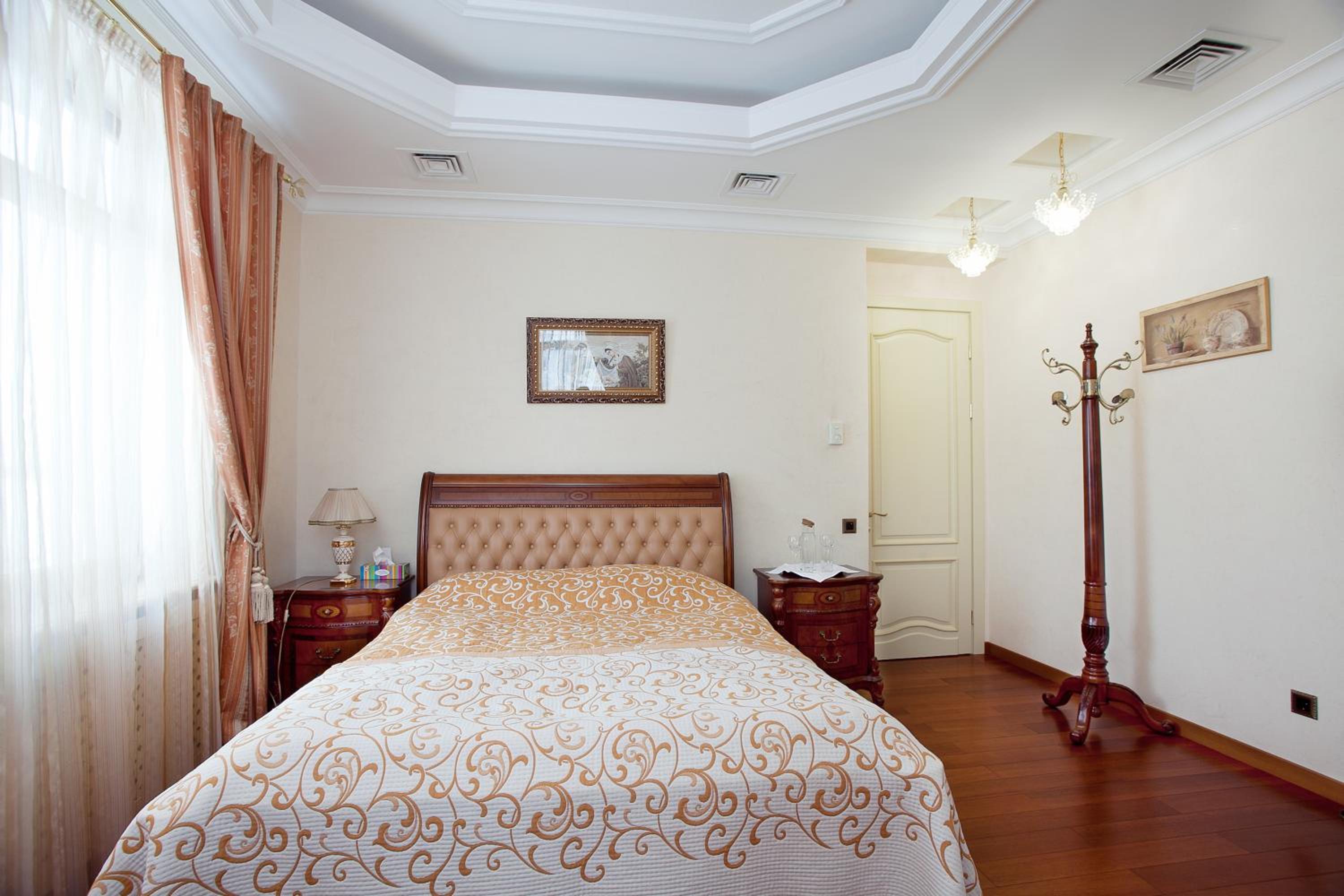 Bortnichi House